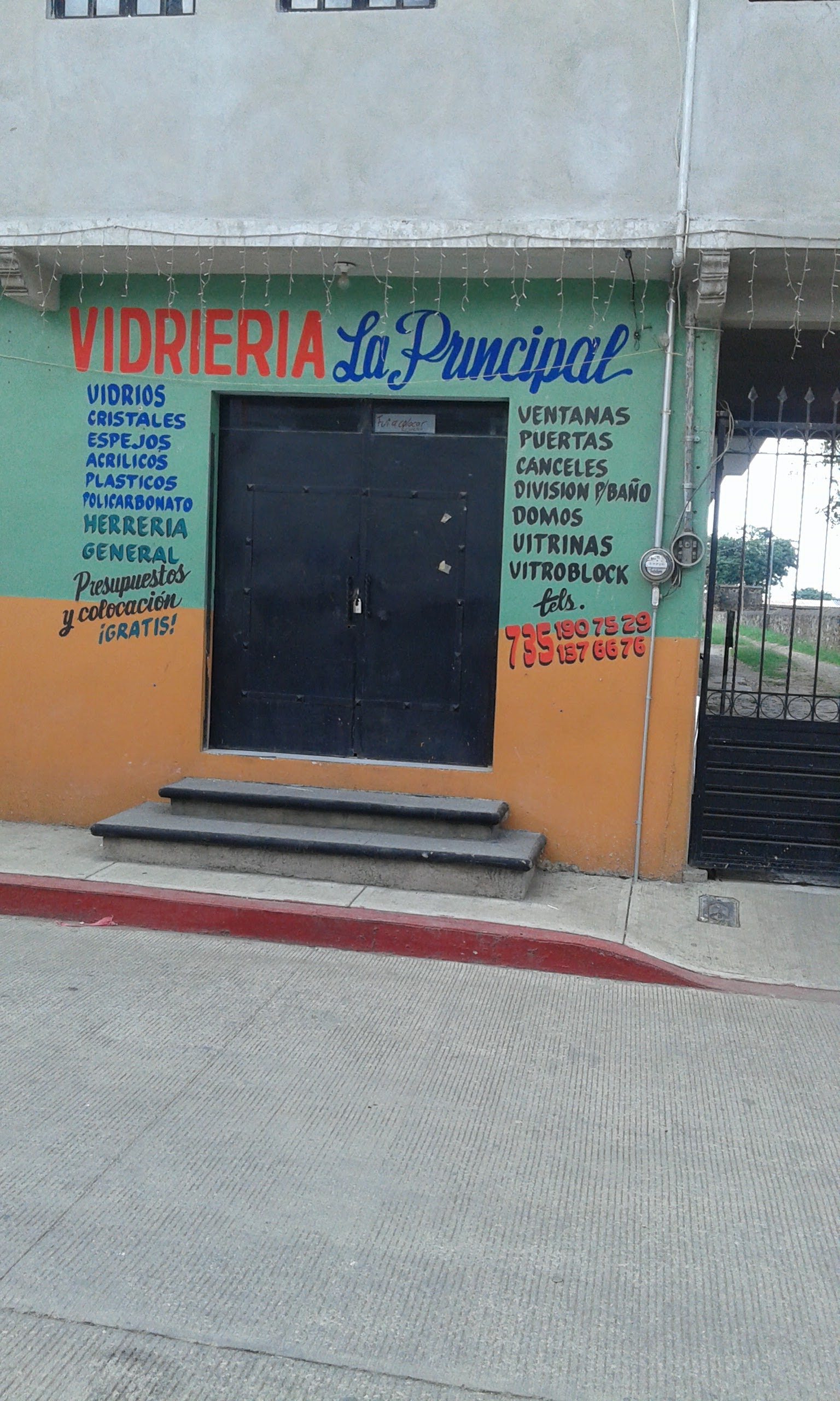 Angelotti's Pizza image 9