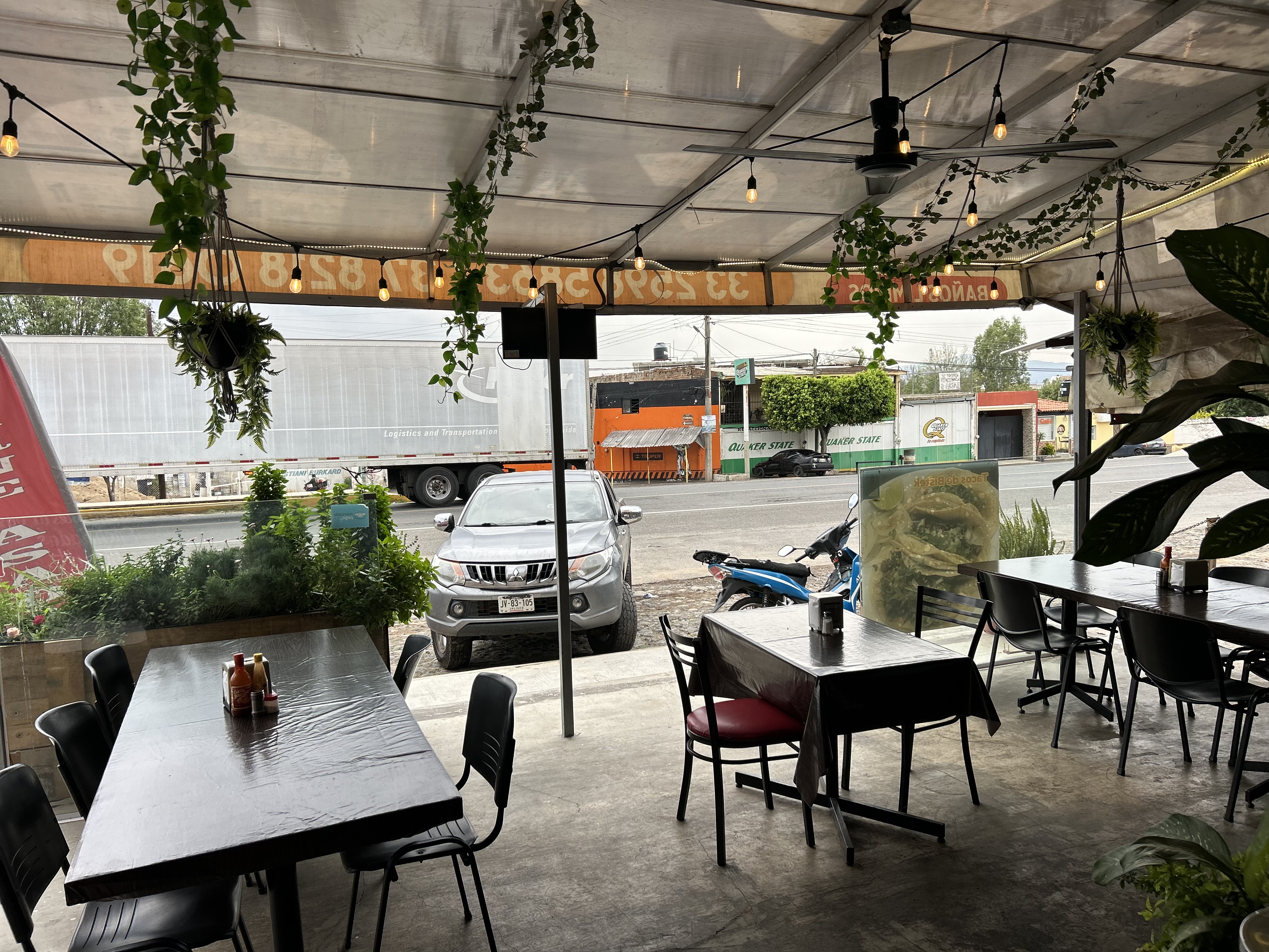 Restaurante "BBB" image 1