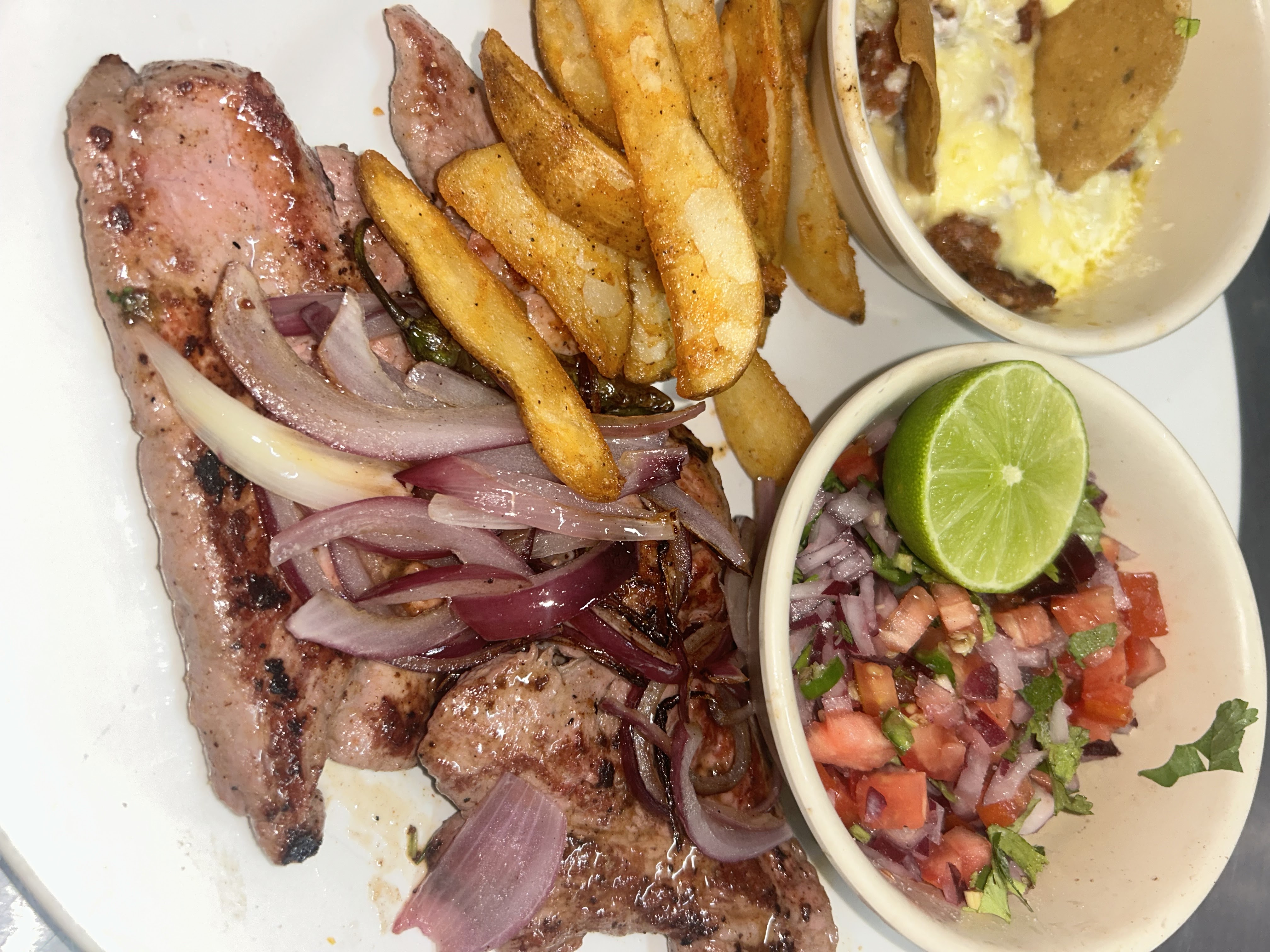 Restaurante "BBB" image 6