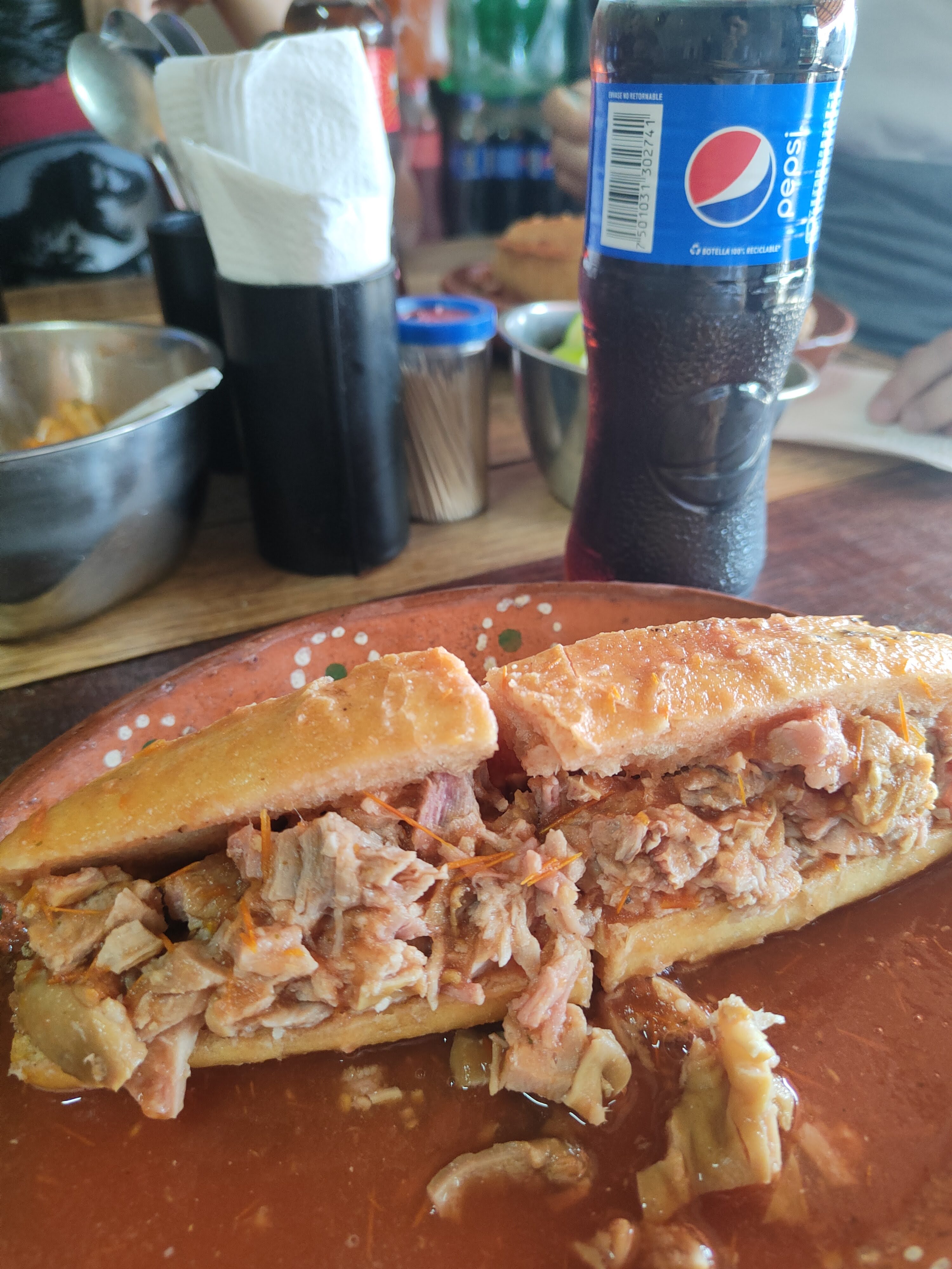 Tortas Ahogadas El Guero image 2