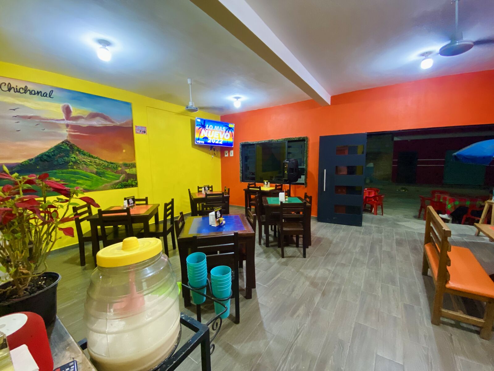 Taqueria El Tacosteño image 1