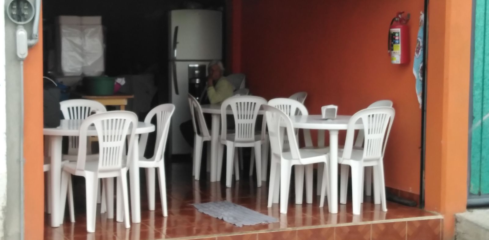 POLLOS AL HORNO LA VERACRUZANA image 2