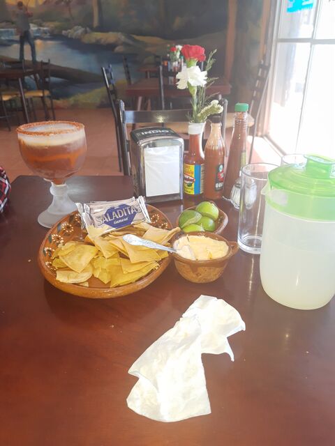 Mariscos "Los Veracruzanos" image 3
