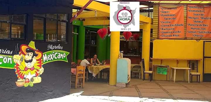 Los Farolitos image 1