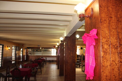 El Corcel Salón image 6