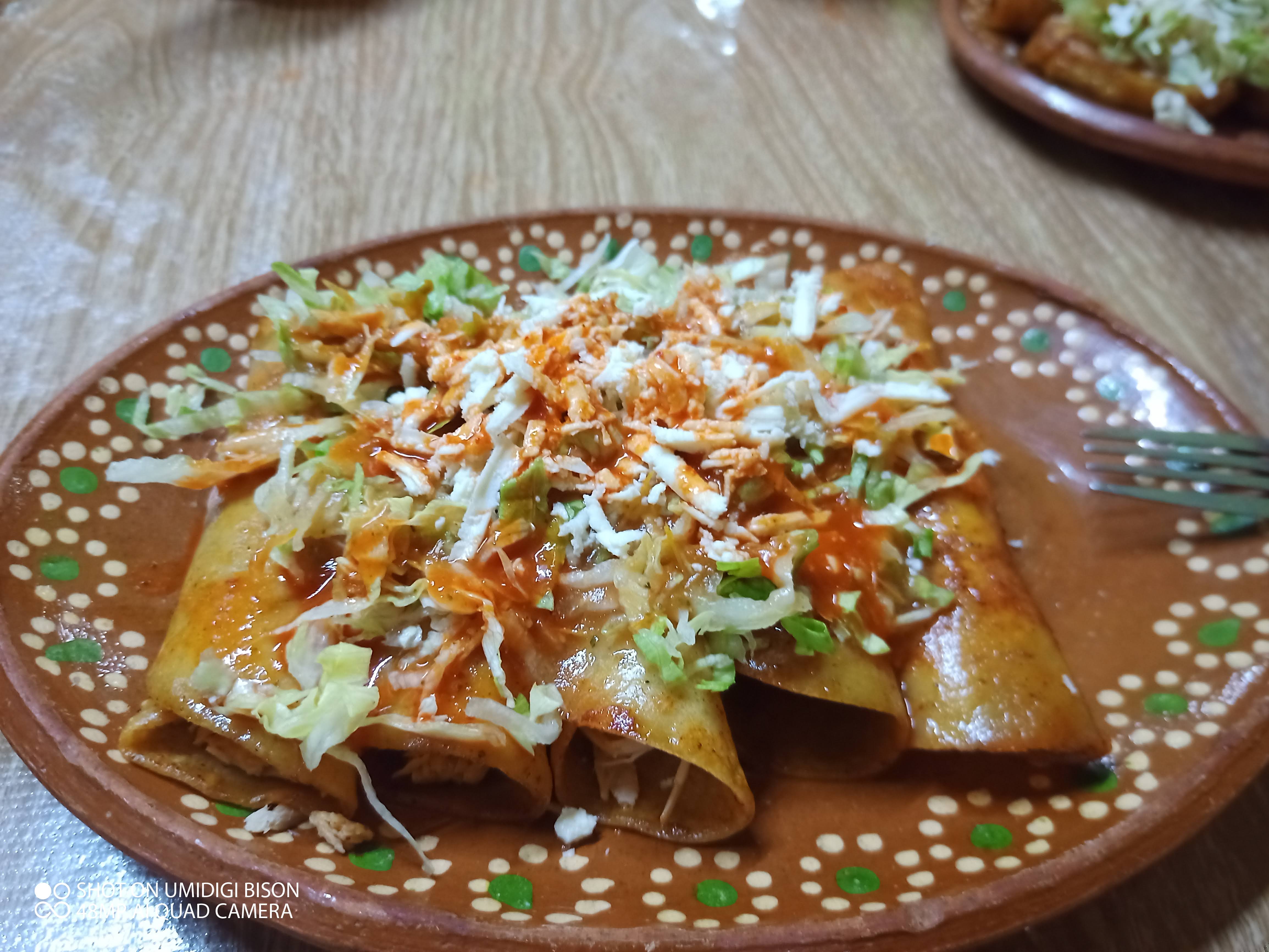 Cenaduria "MamaChela" image 6