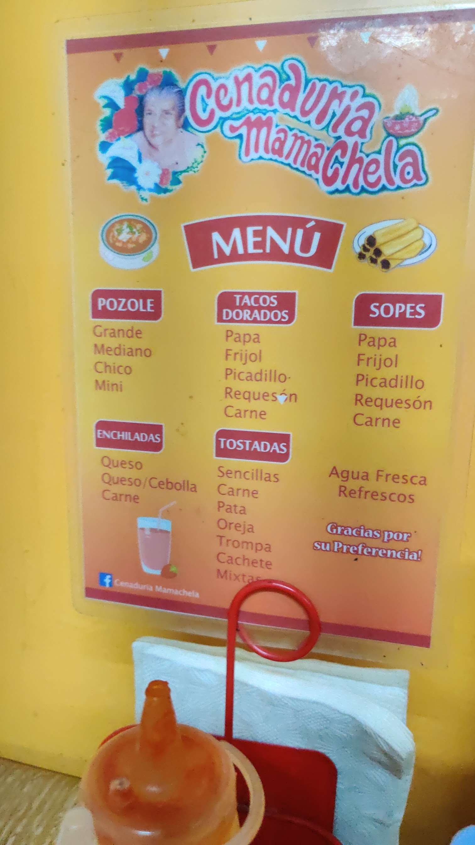 Cenaduria "MamaChela" image 8