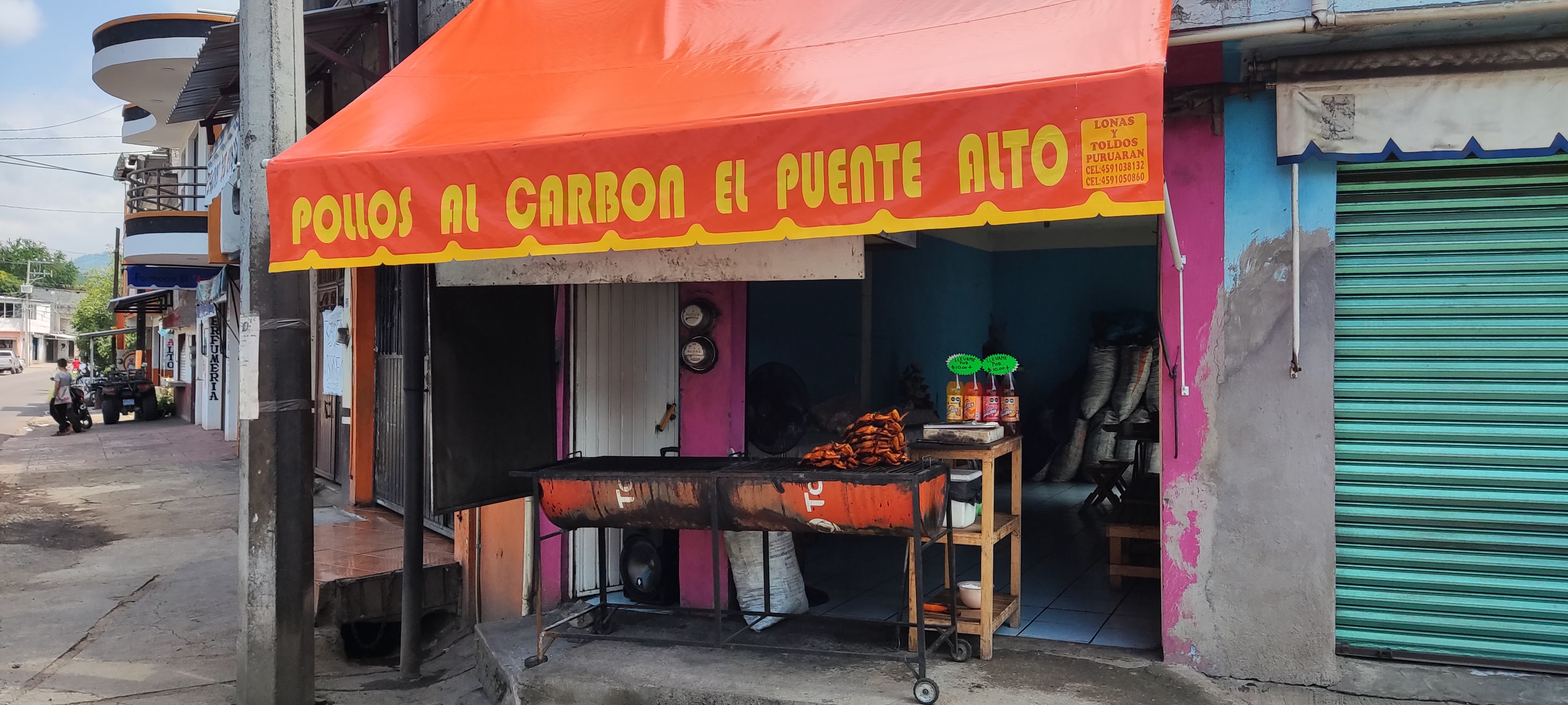 Pollos Asados Al Carbon "El Puente Alto" image 1