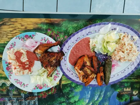 Pollos Asados Al Carbon "El Puente Alto" image 3