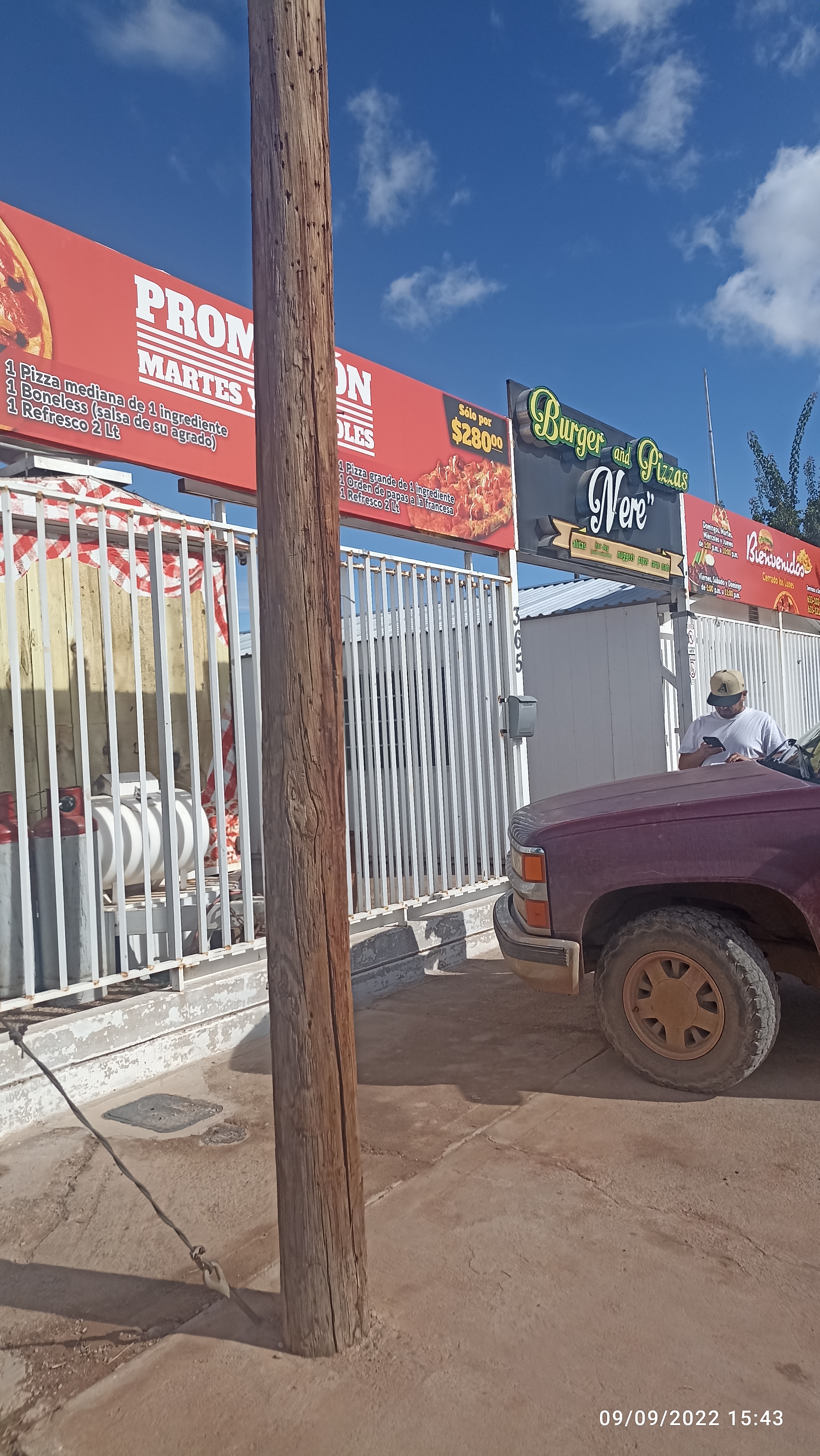 Burger and Pizzas Nere image 2