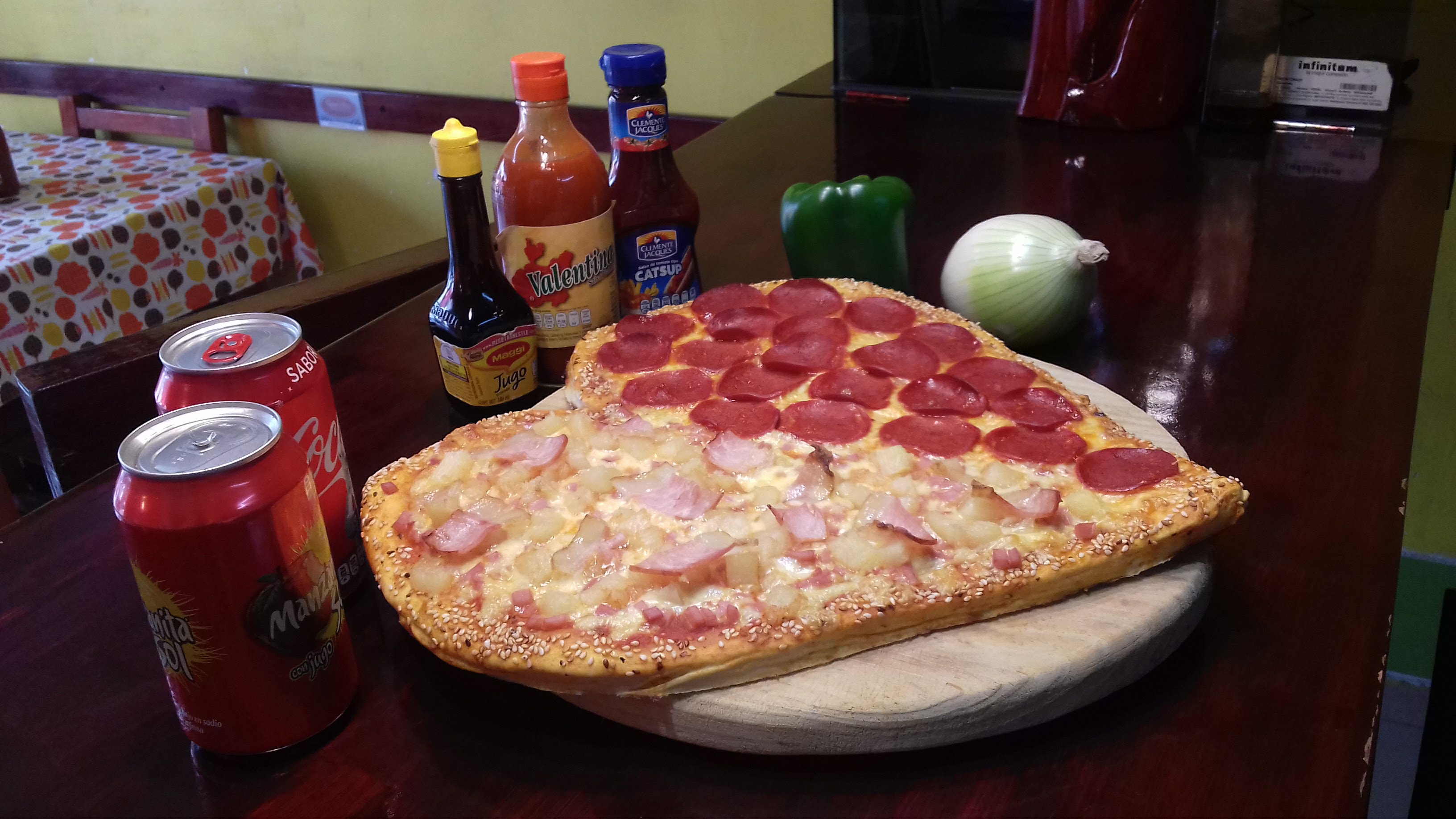 CHUMO'S PIZZA image 9