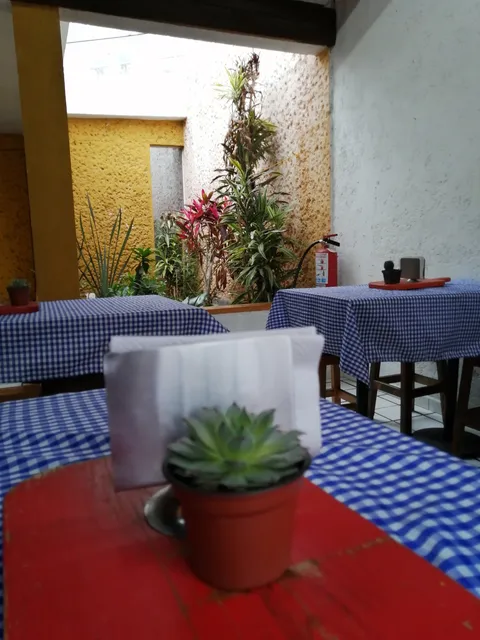 Tortas y Burritos "El güero" image 4