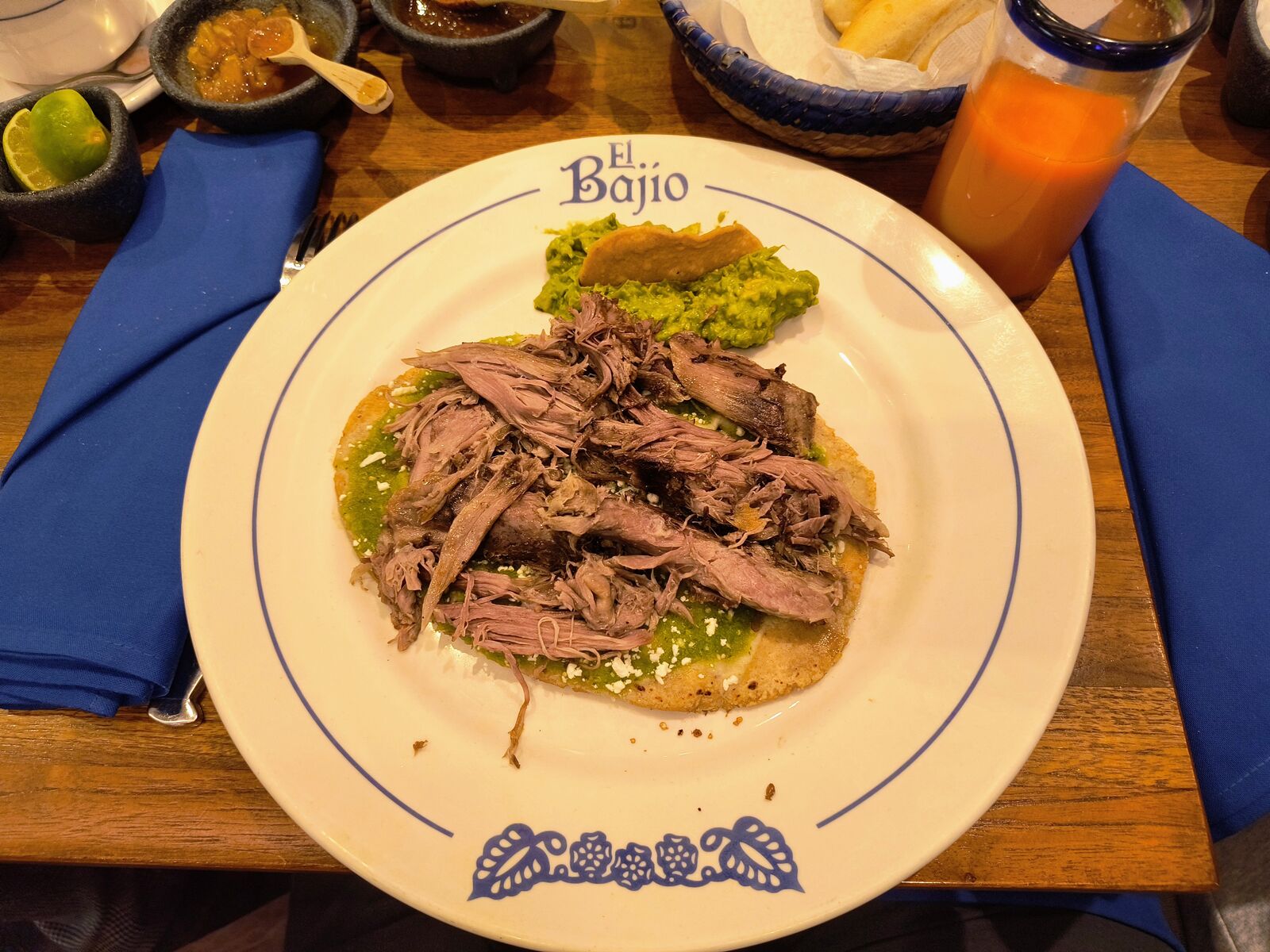 El Bajío image 6