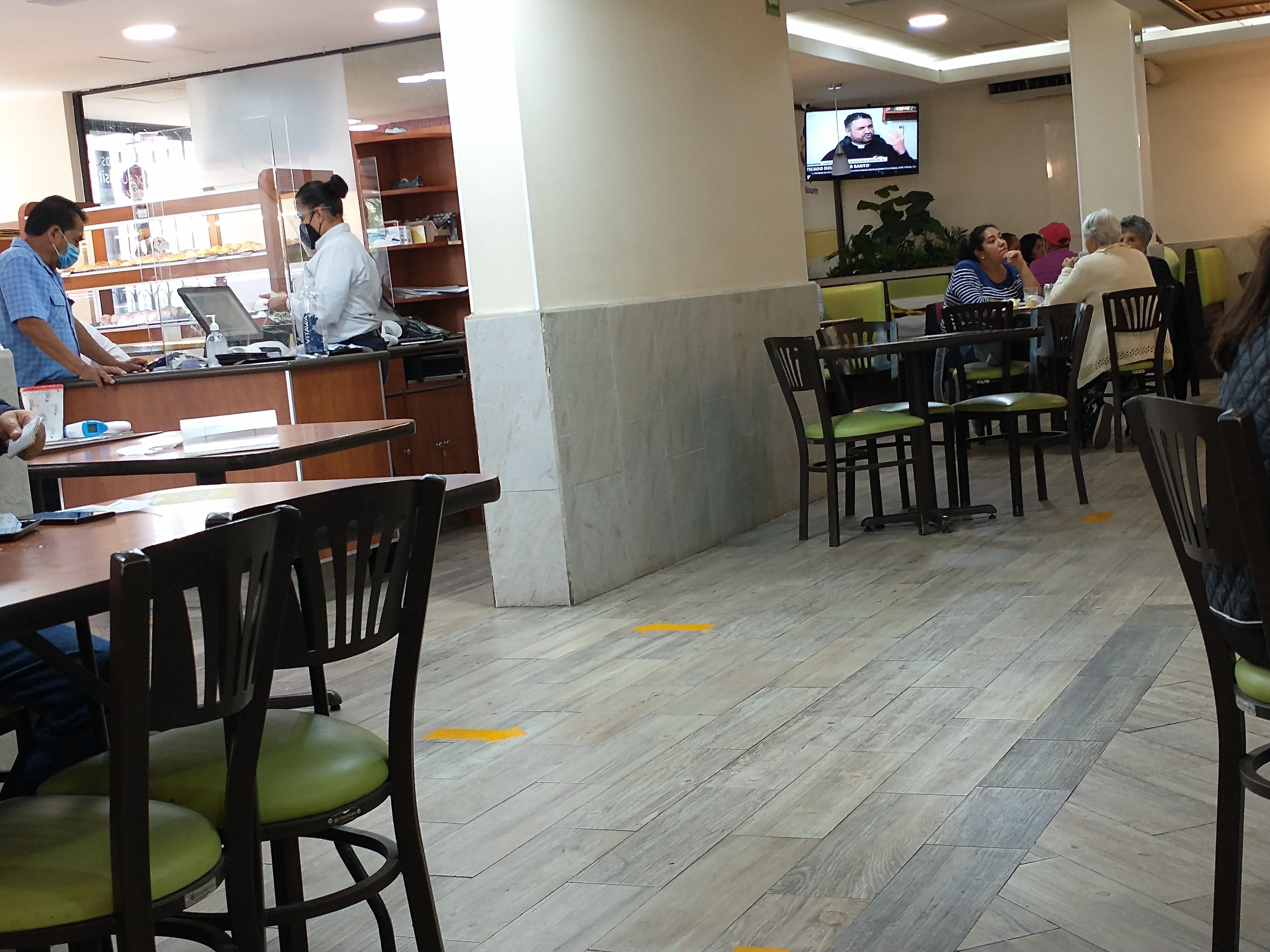 Bisquets Obregón image 8