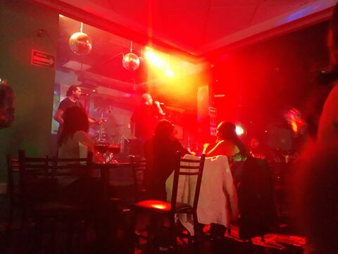 Restaurante The Hell Rock & Drinks image 8