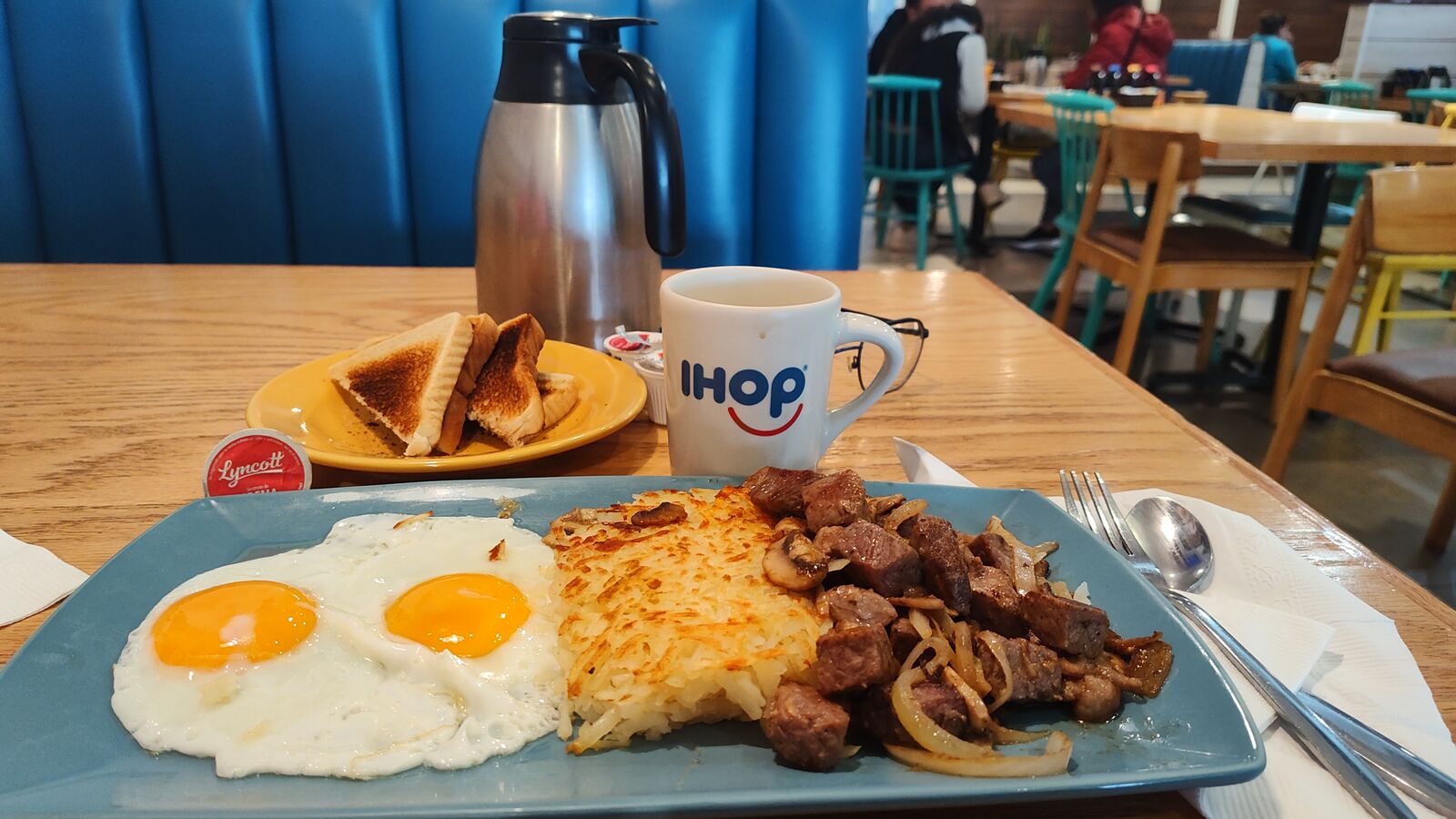 IHOP image 9