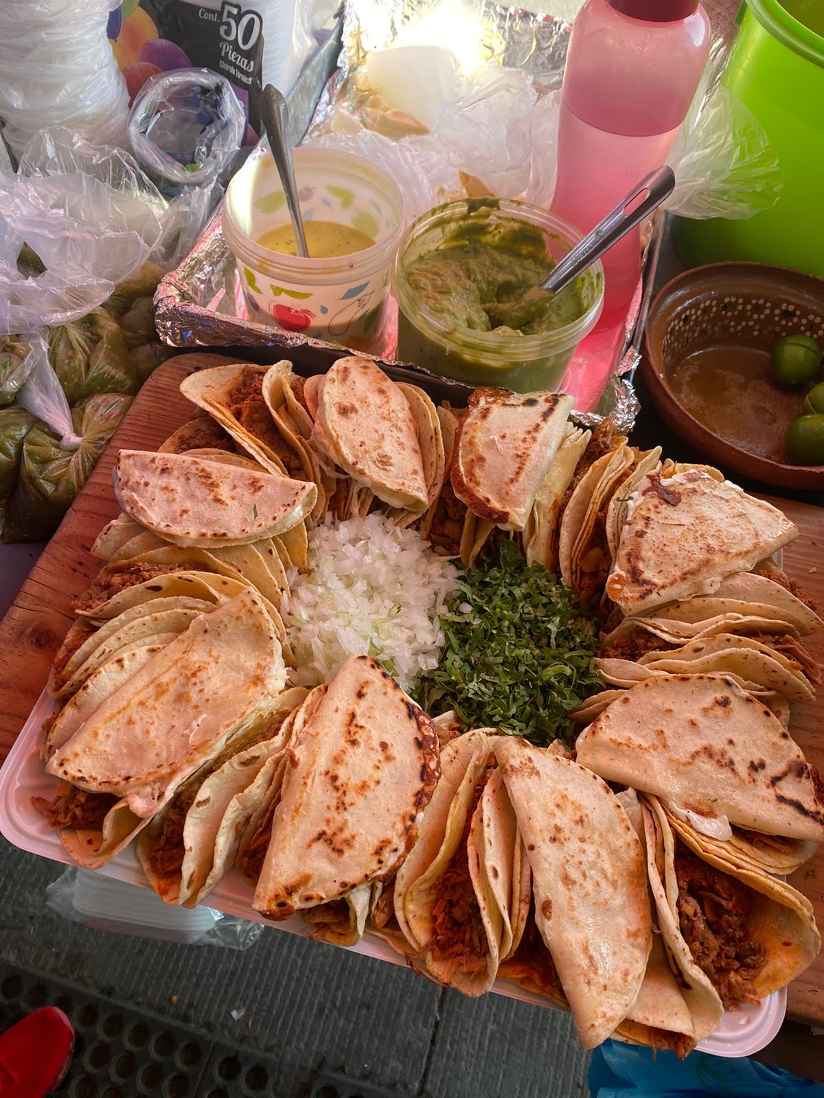 Taquería "Los de Enfrente" image 6