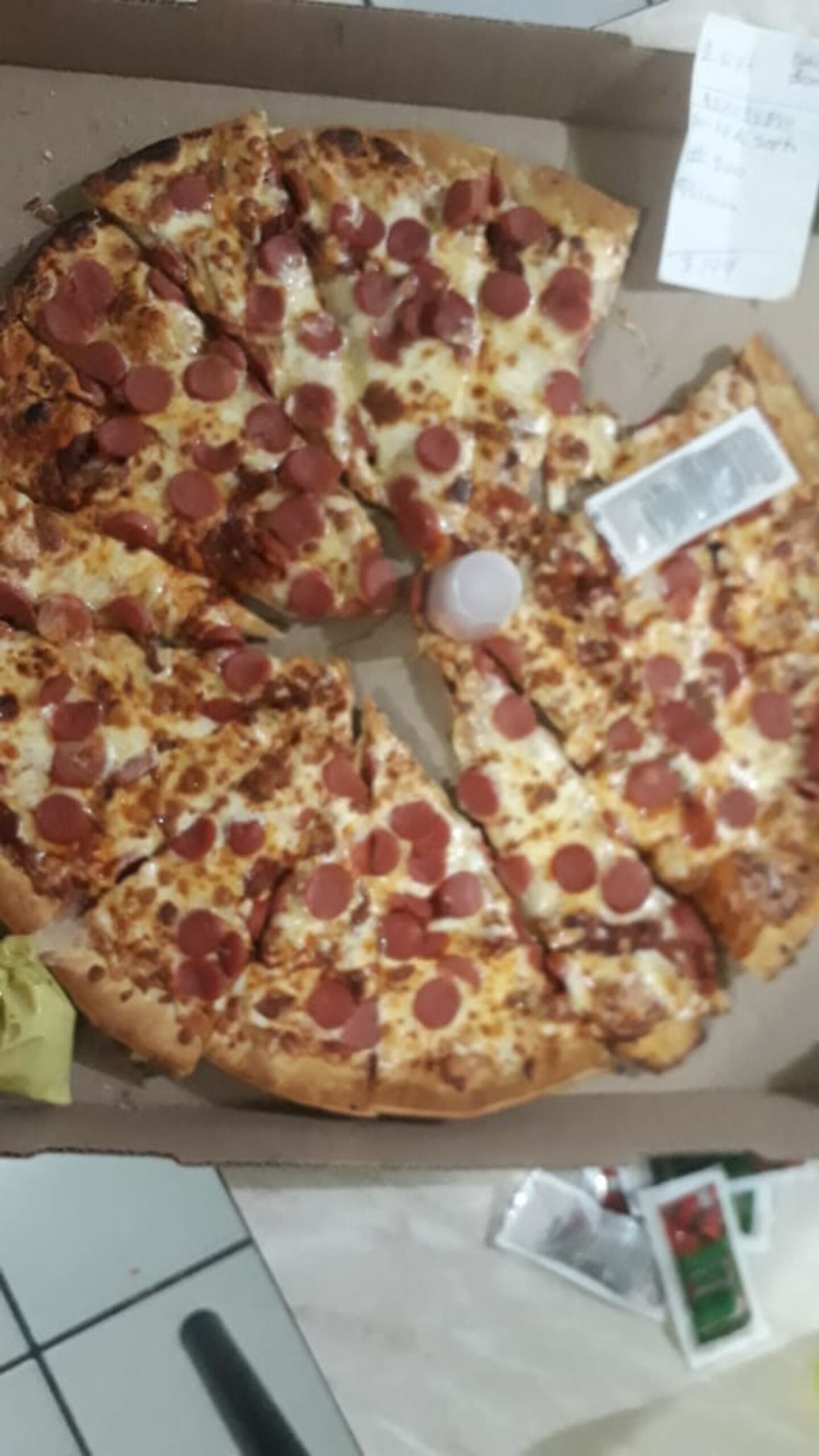Mac Ricos Pizza image 8