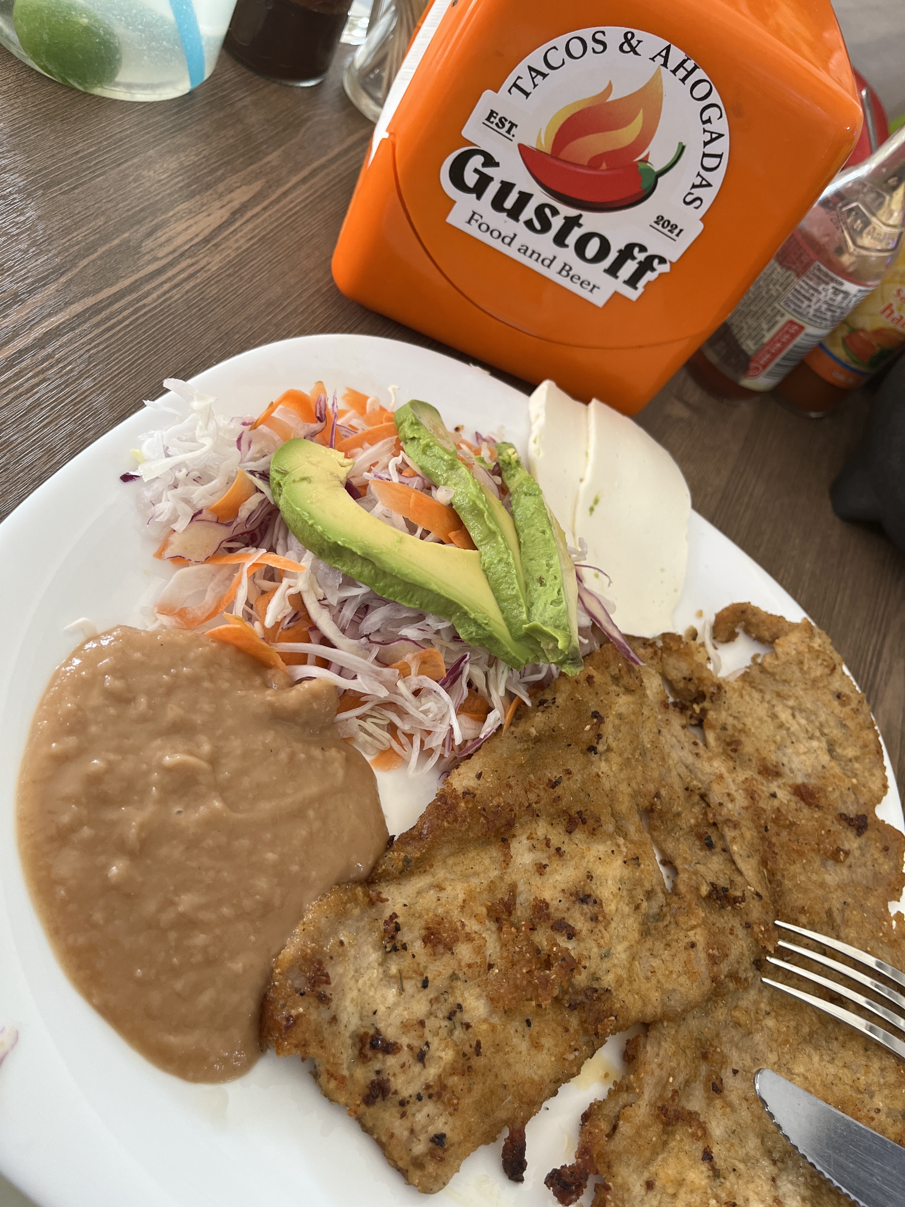 Tacos y tortas ahogadas Gustoff image 3