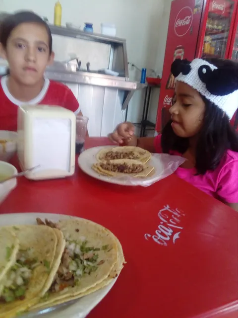 Vic Taqueria image 2