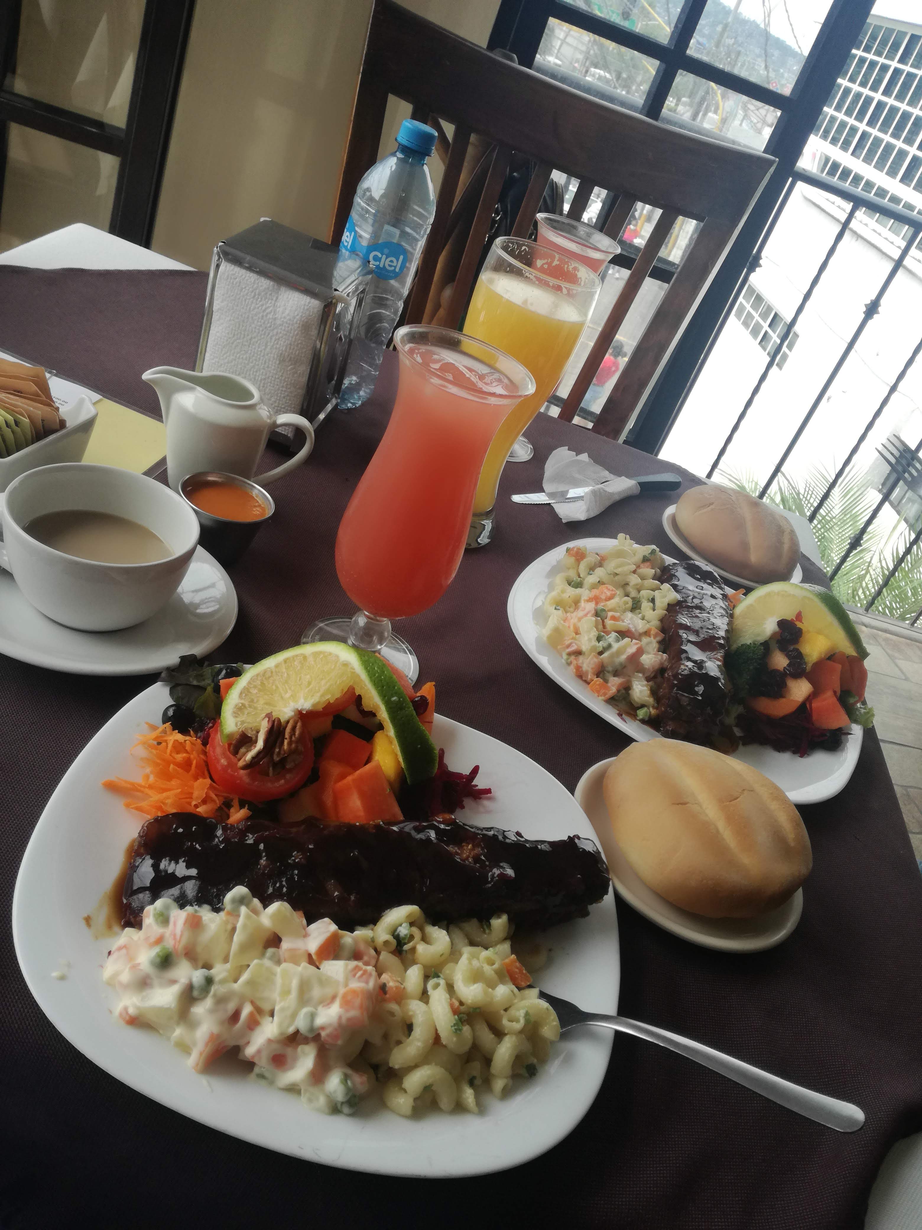 El Trapiche Restaurante image 8