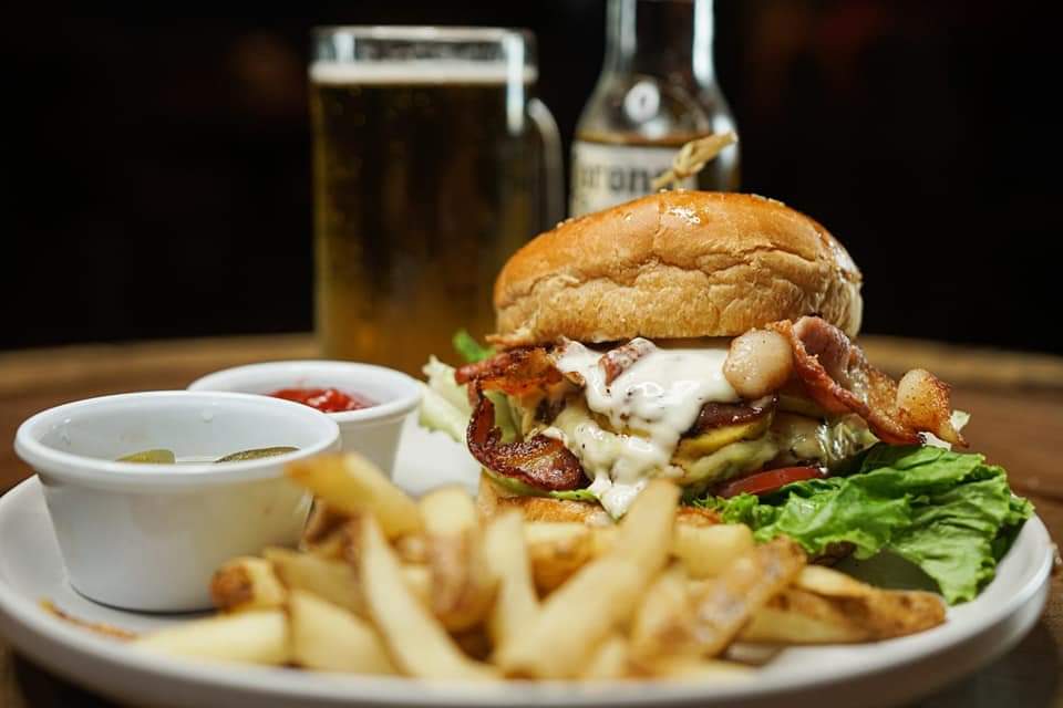 Montecarlo Restaurant & Bar image 5