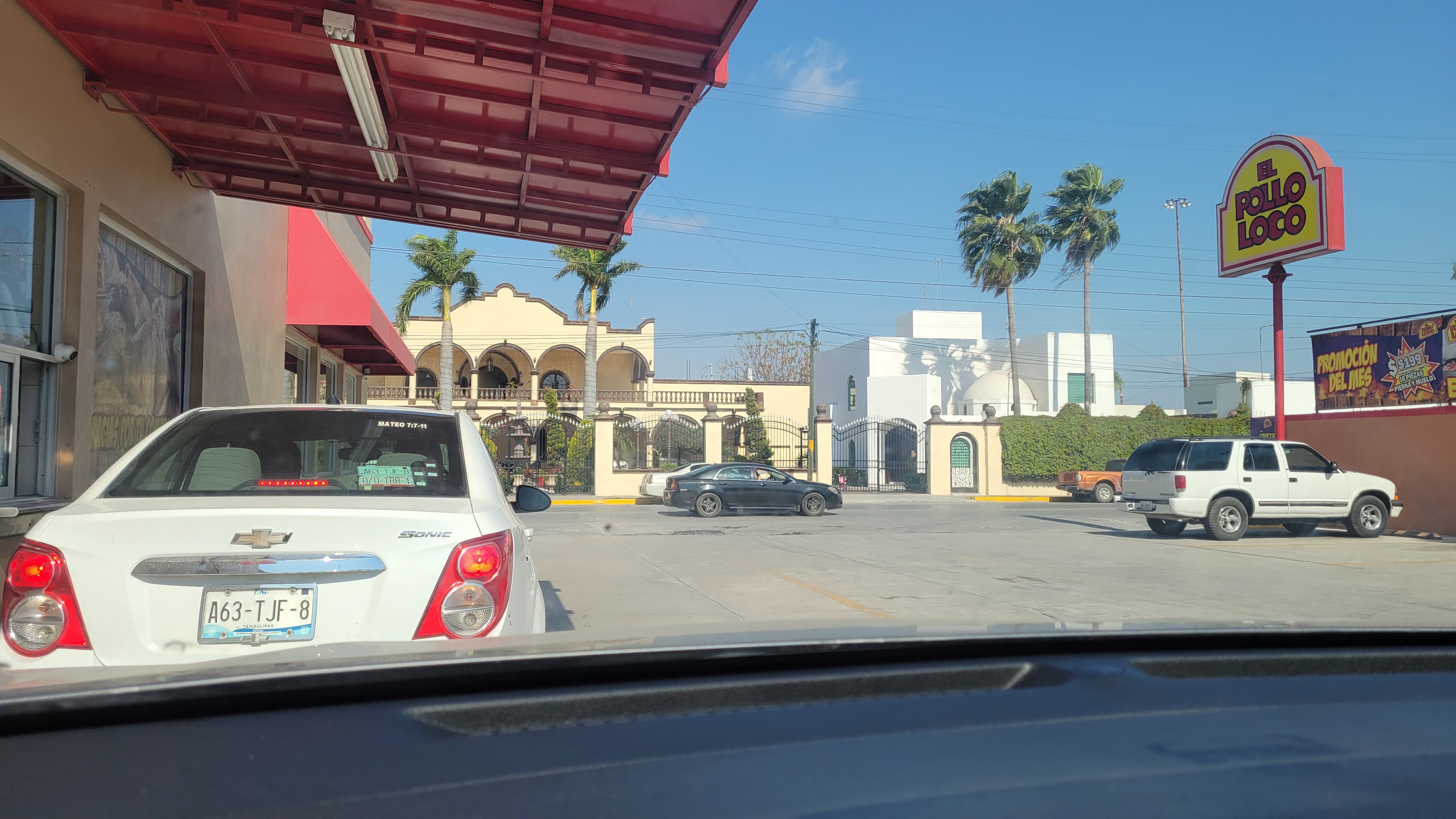 El Pollo Loco image 3