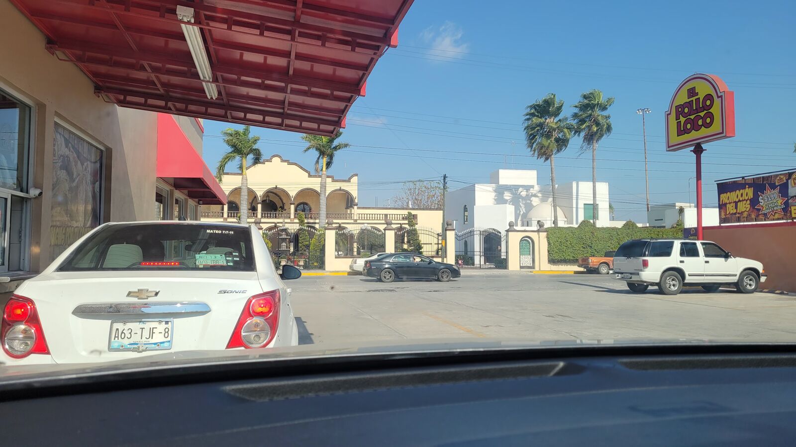 El Pollo Loco image 3