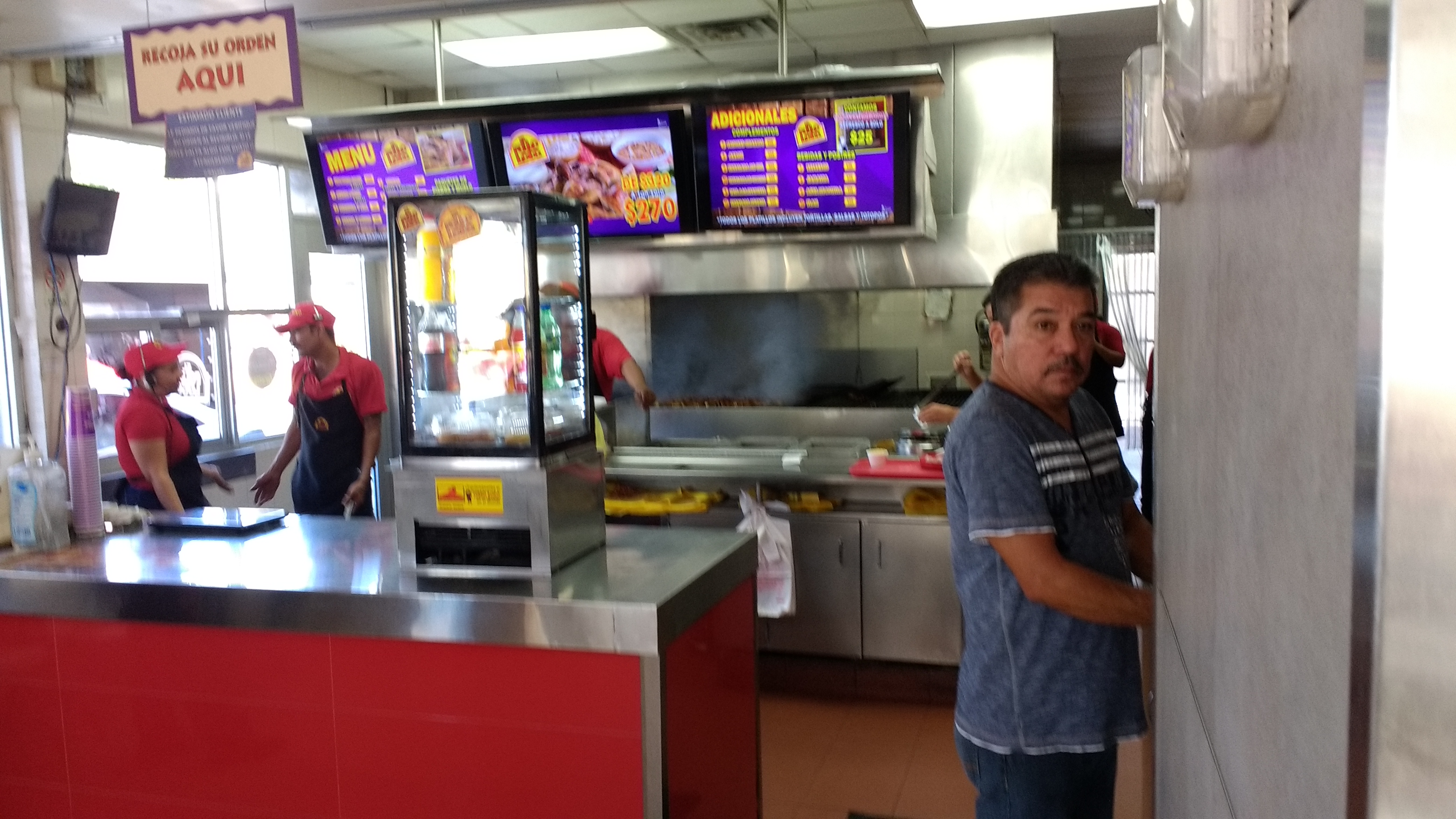 El Pollo Loco image 6