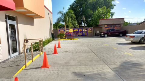 El Pollo Loco image 8