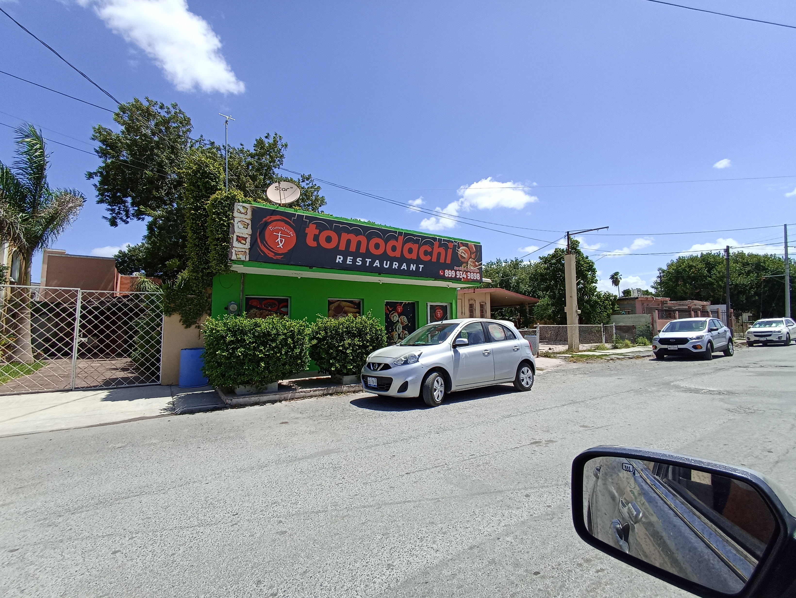 Tomodachi Sushi Restaurant image 7