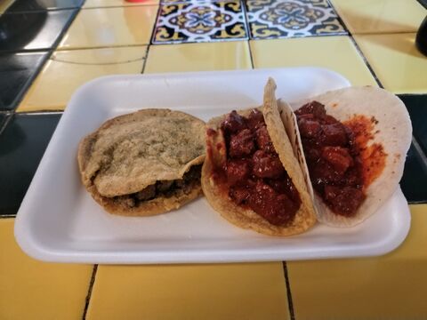 Taquería El Primo image 2