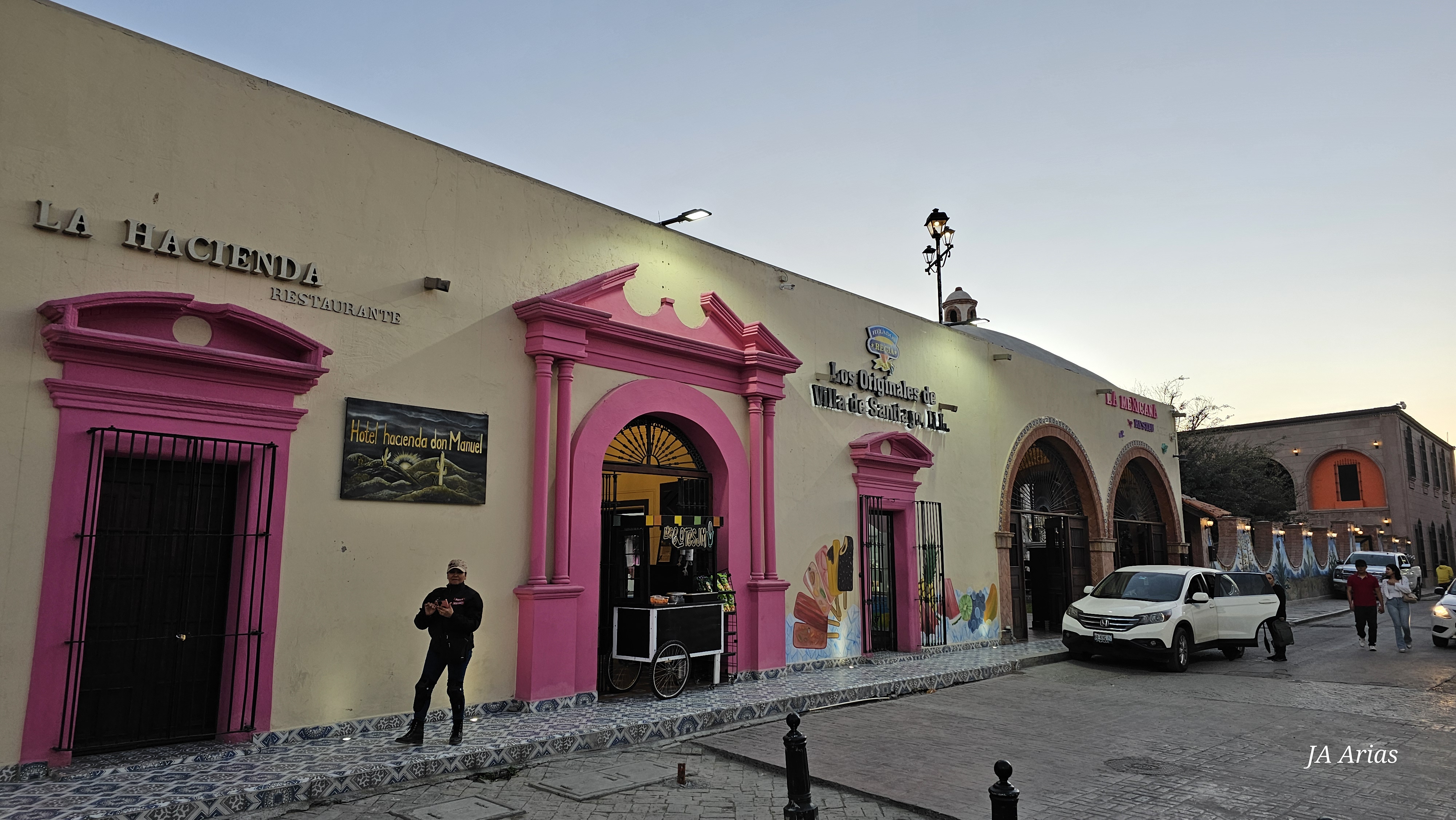 La bonita food & snack image 1