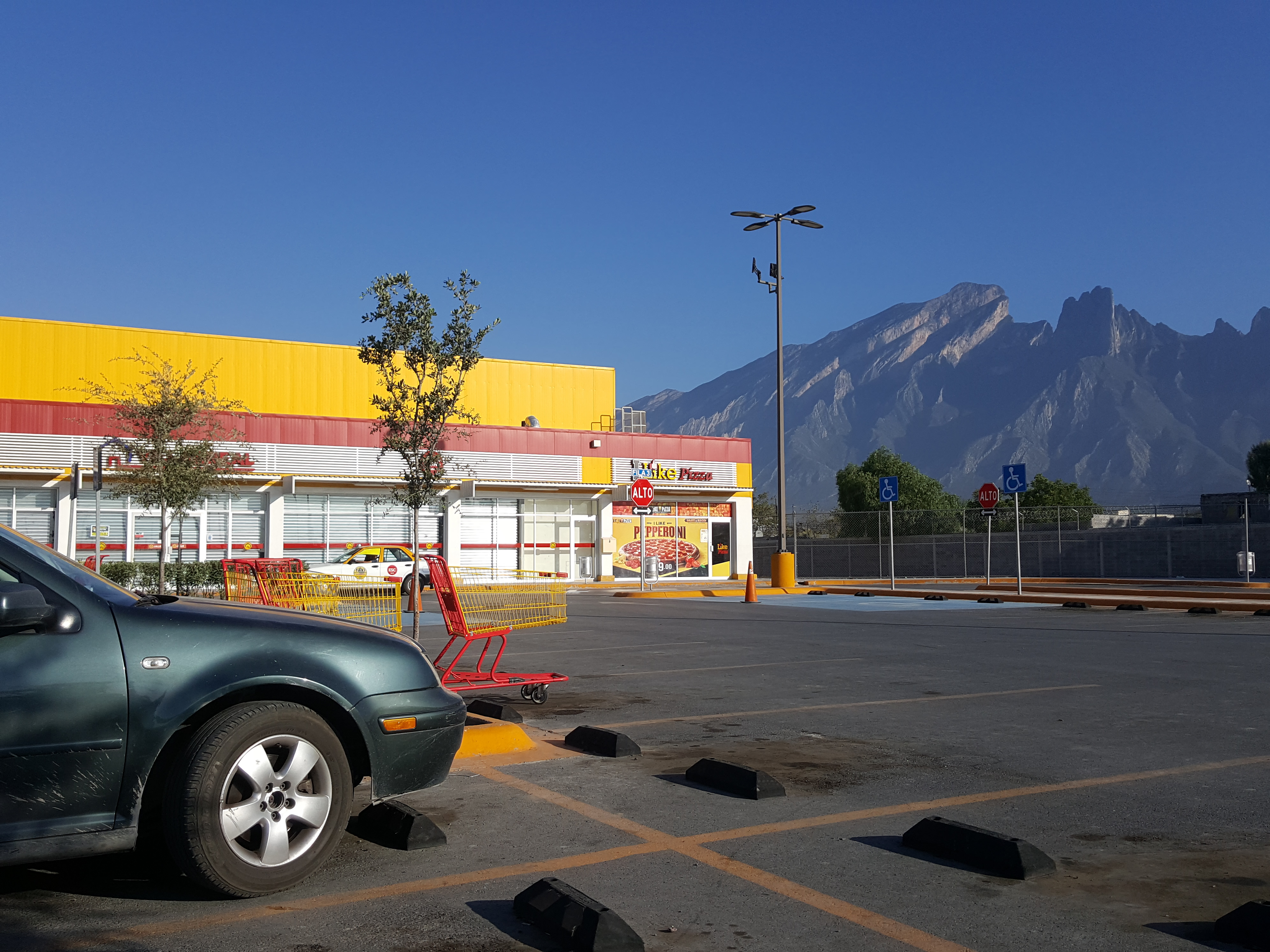 I Like Pizza Garcia Mi Tiendita locales afuera Pizzeria en villa de garcia image 8