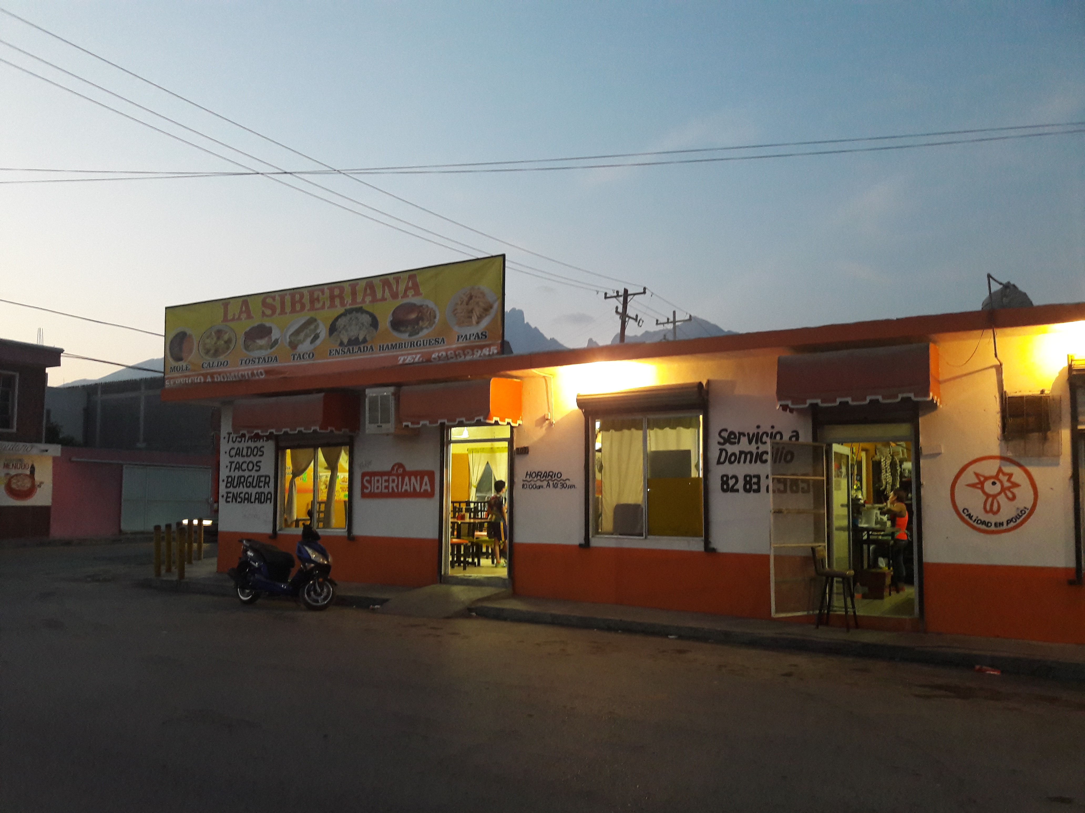 La Siberiana Plaza de la Mujer image 1