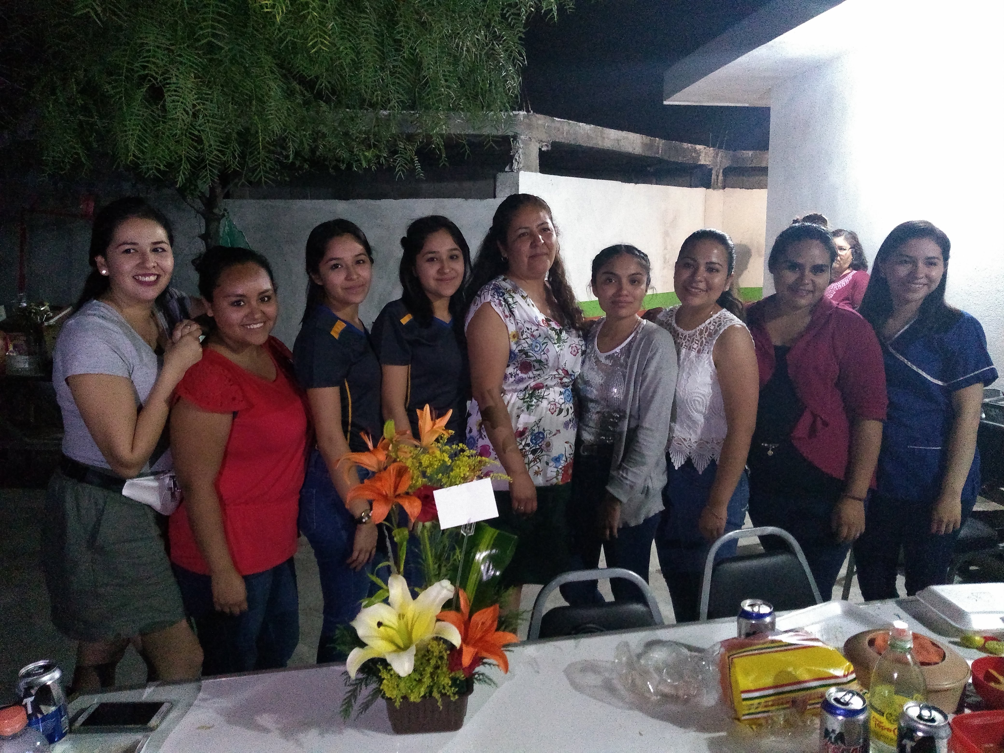 Pollos El Remolque image 4