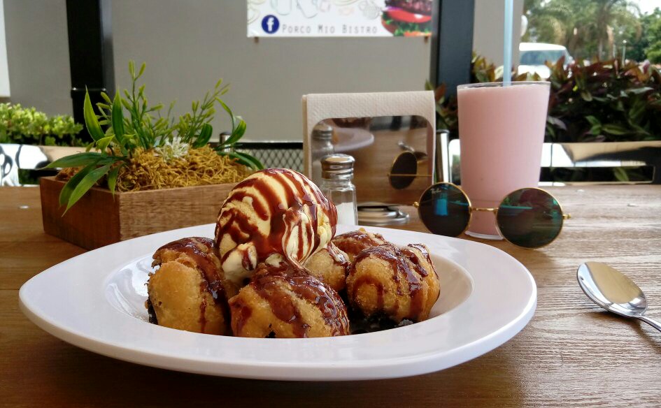 Porco Mio Bistro image 8