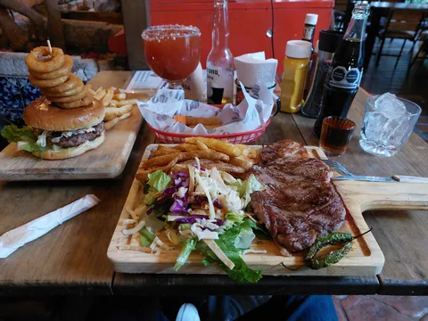 Bistro 77 image 4