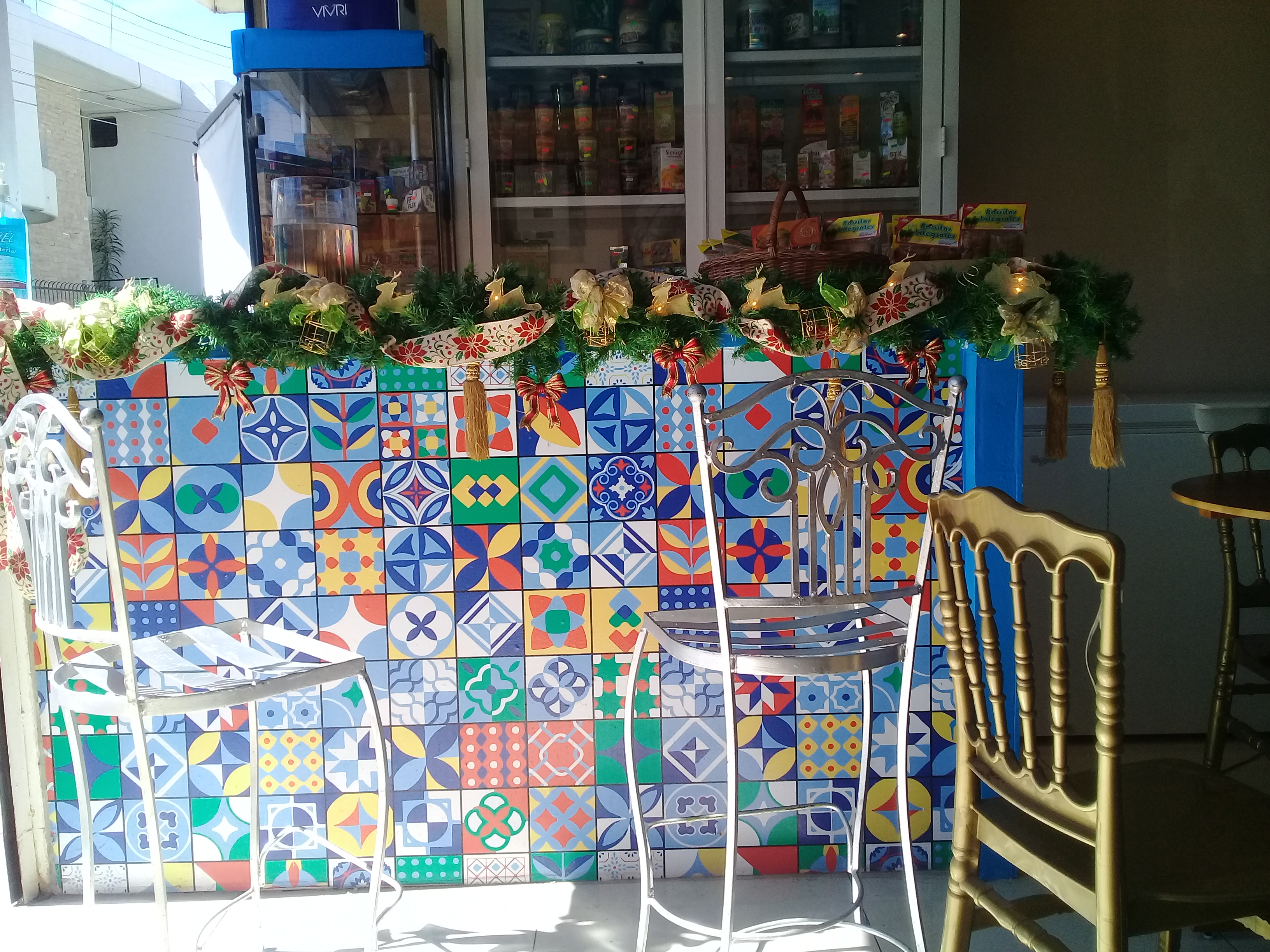 Yogurtzio & Waffles image 5