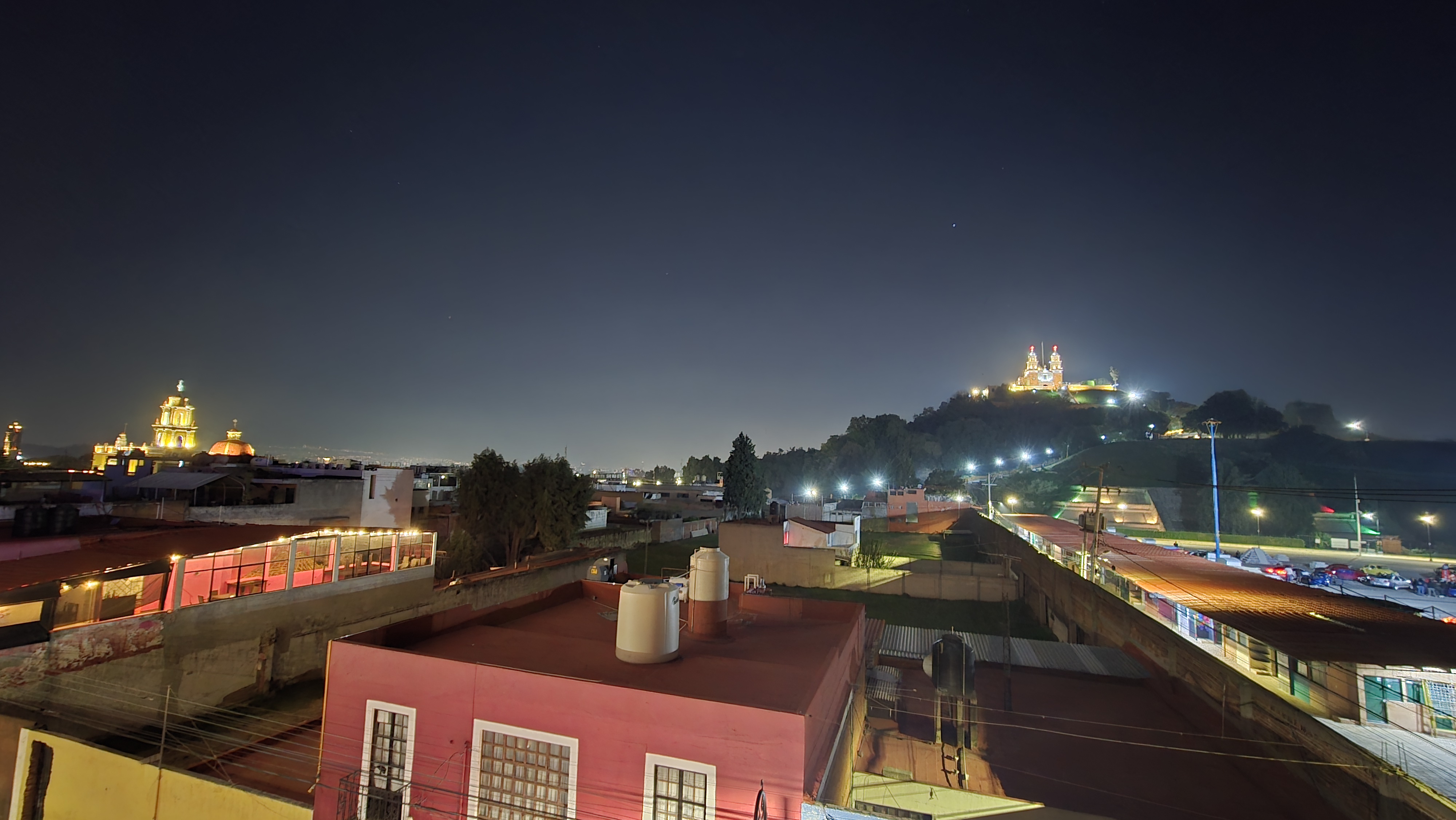 La Terrace by Cantón image 5