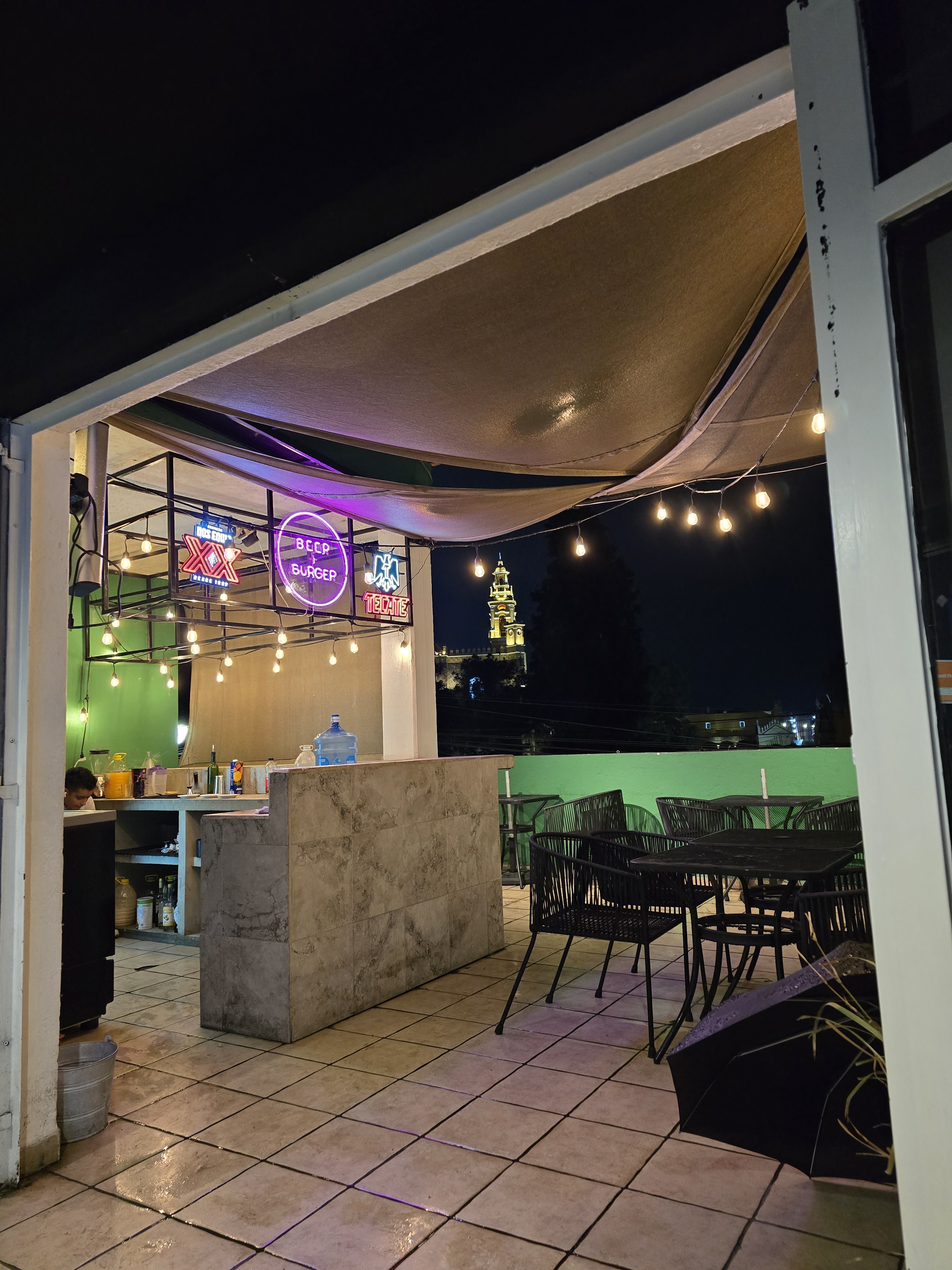 Brooklyn Burger & Grill Cholula image 10