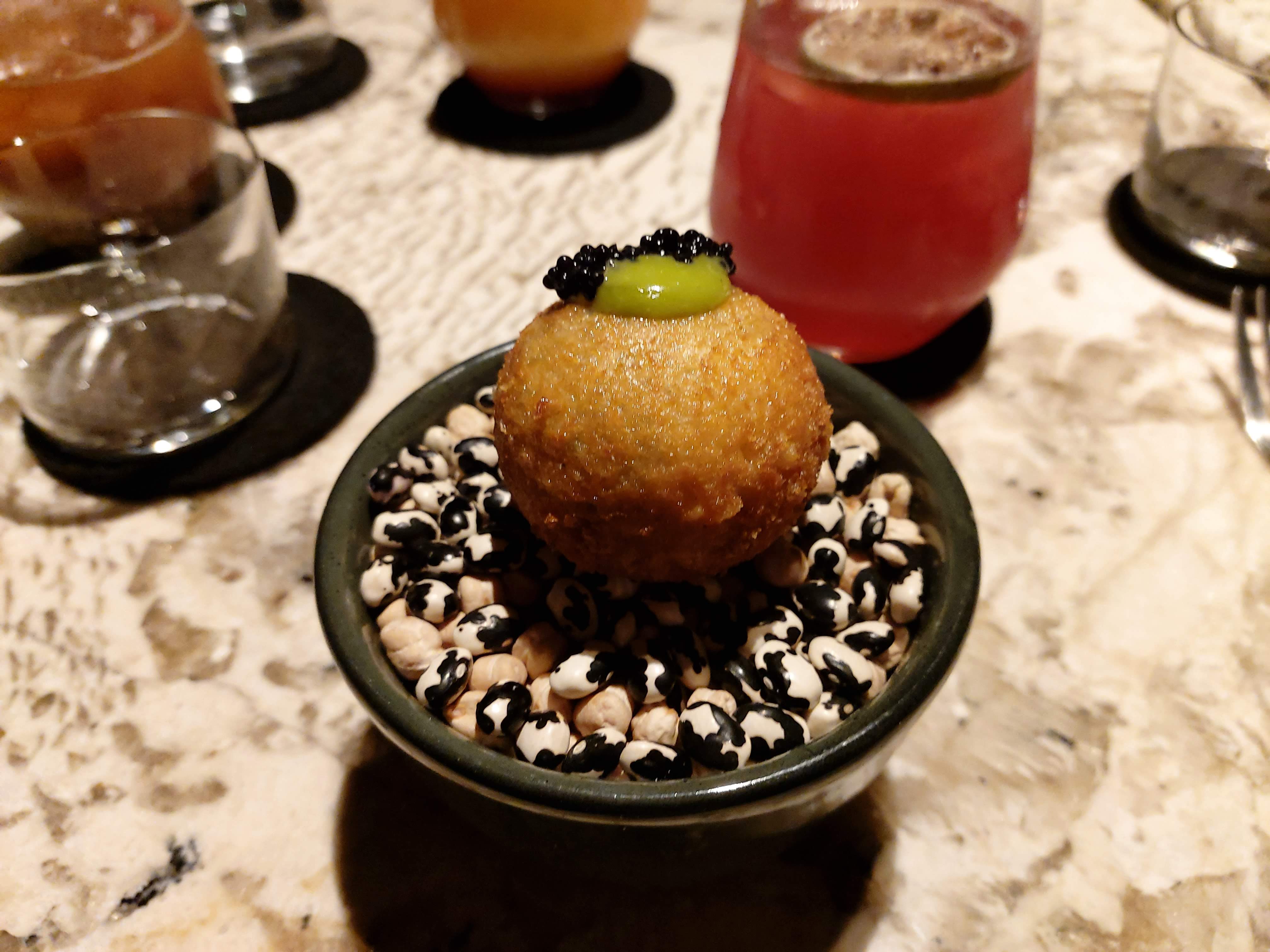 Valiente Kitchen Bar image 5