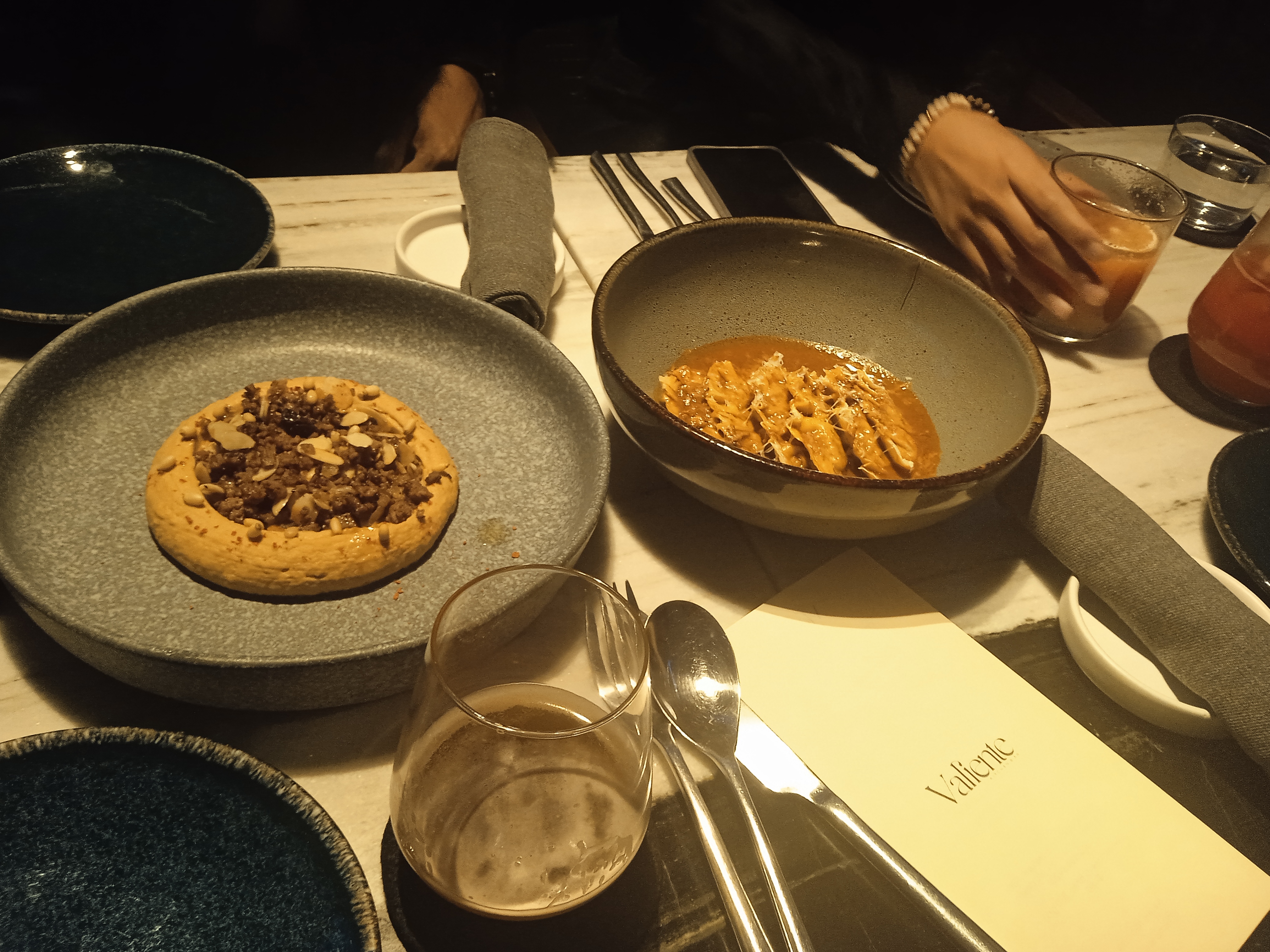 Valiente Kitchen Bar image 9