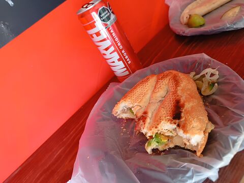 Los Capiruchos (Tacos y Tortas) image 1