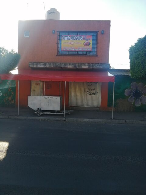 Tortas Ahogadas San Miguel image 1