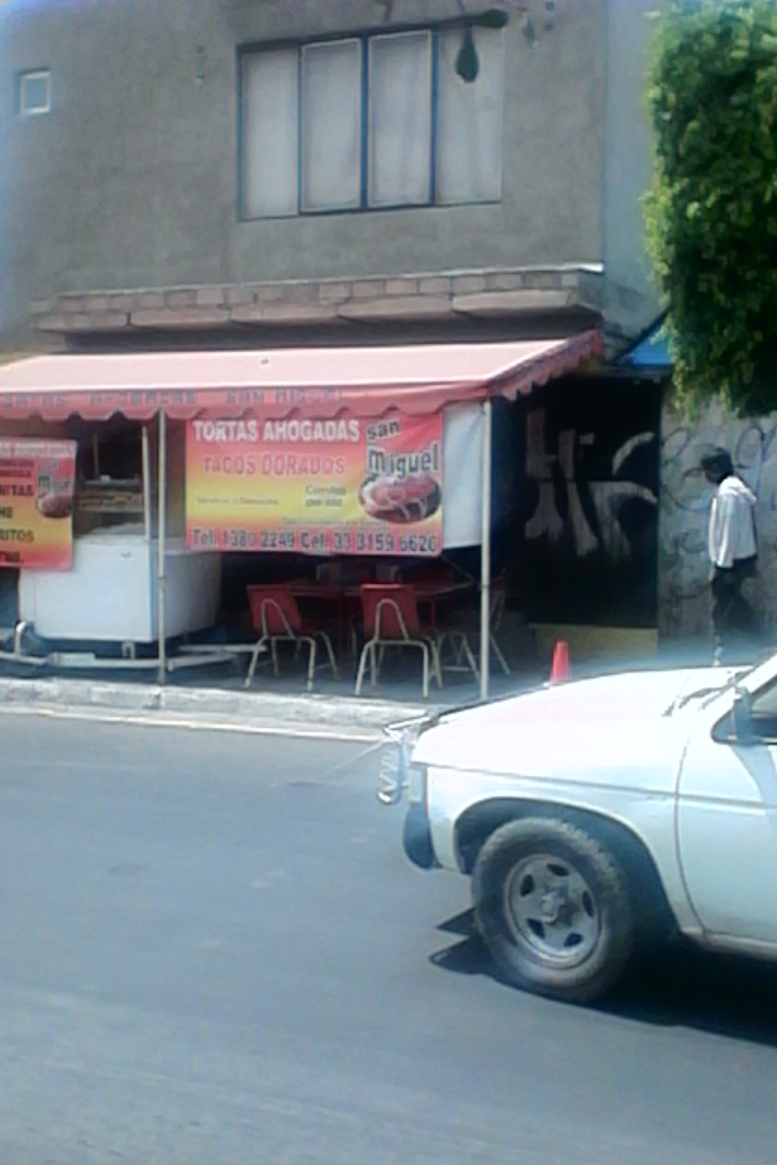 Tortas Ahogadas San Miguel image 3