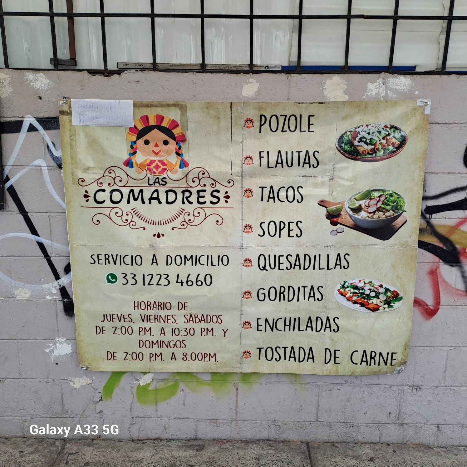 Cenaduria Las Comadres image 5