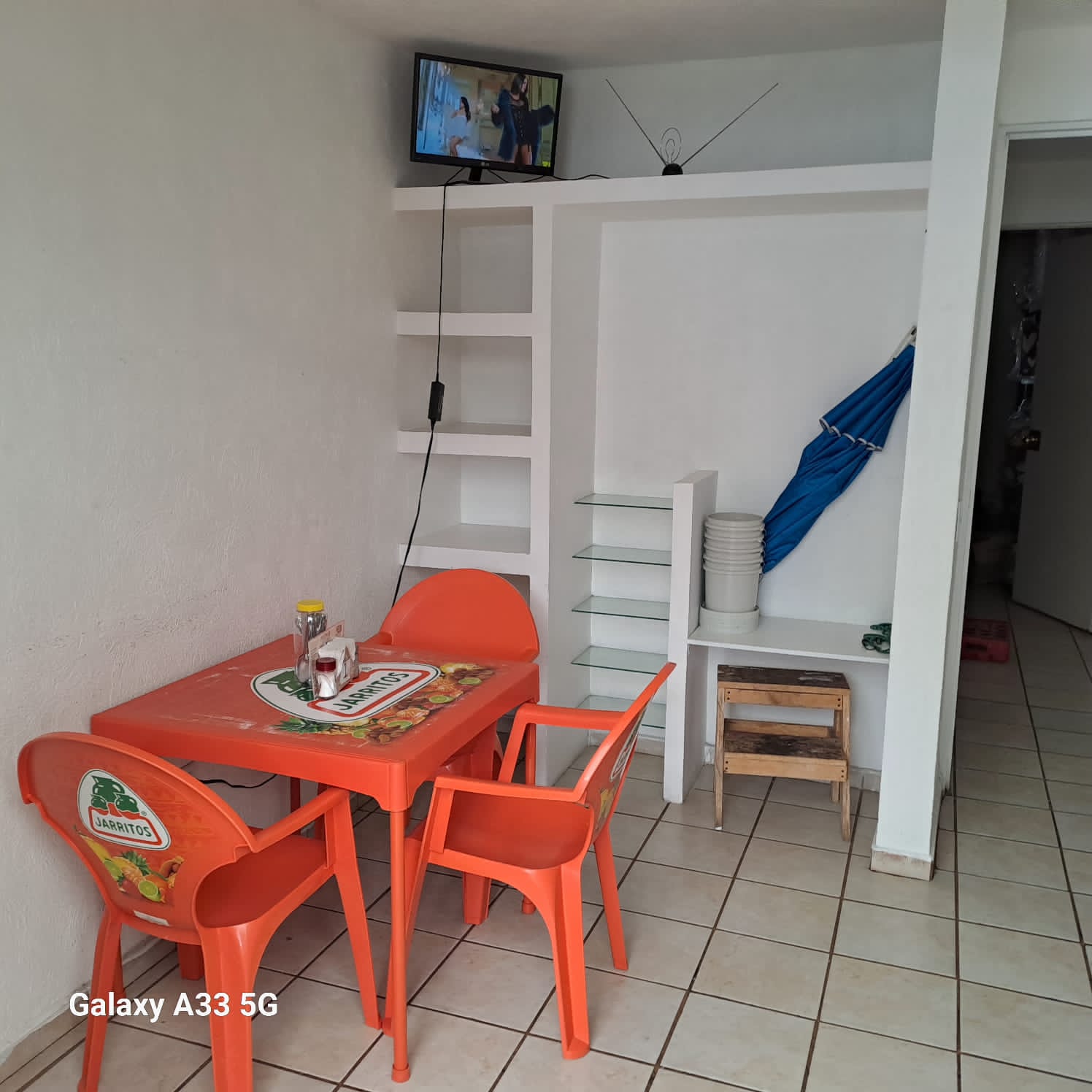 Cenaduria Las Comadres image 9