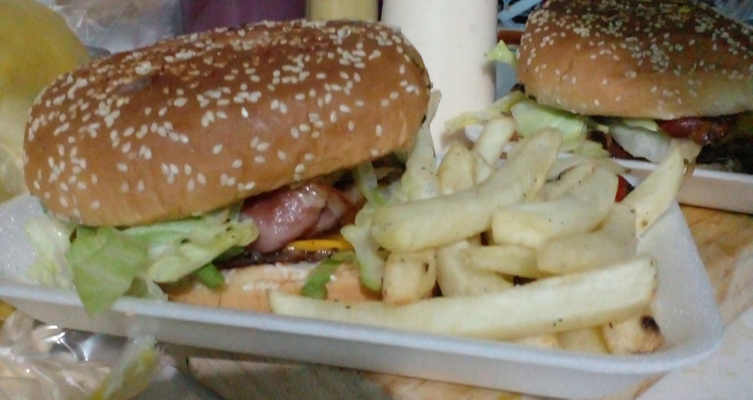 ¡Llégale a la burguer! image 5