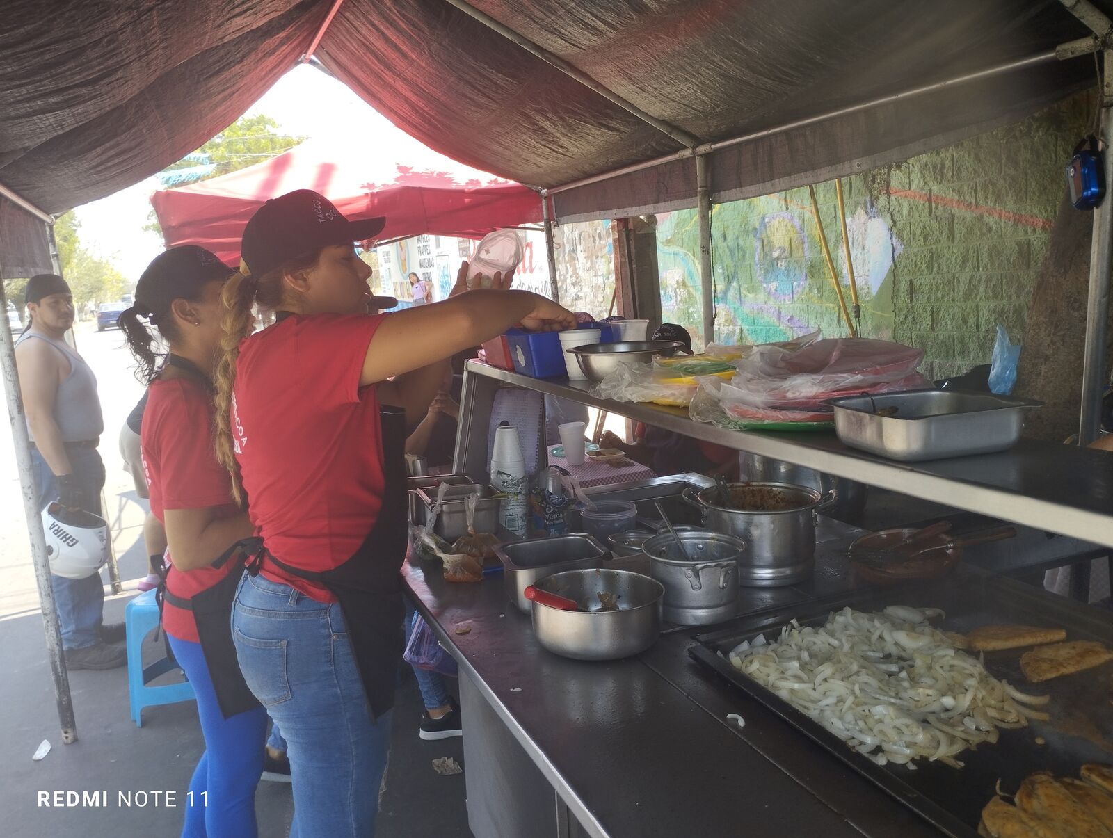 TACOS DE BARBACOA SOLMAY + CRUISING image 9
